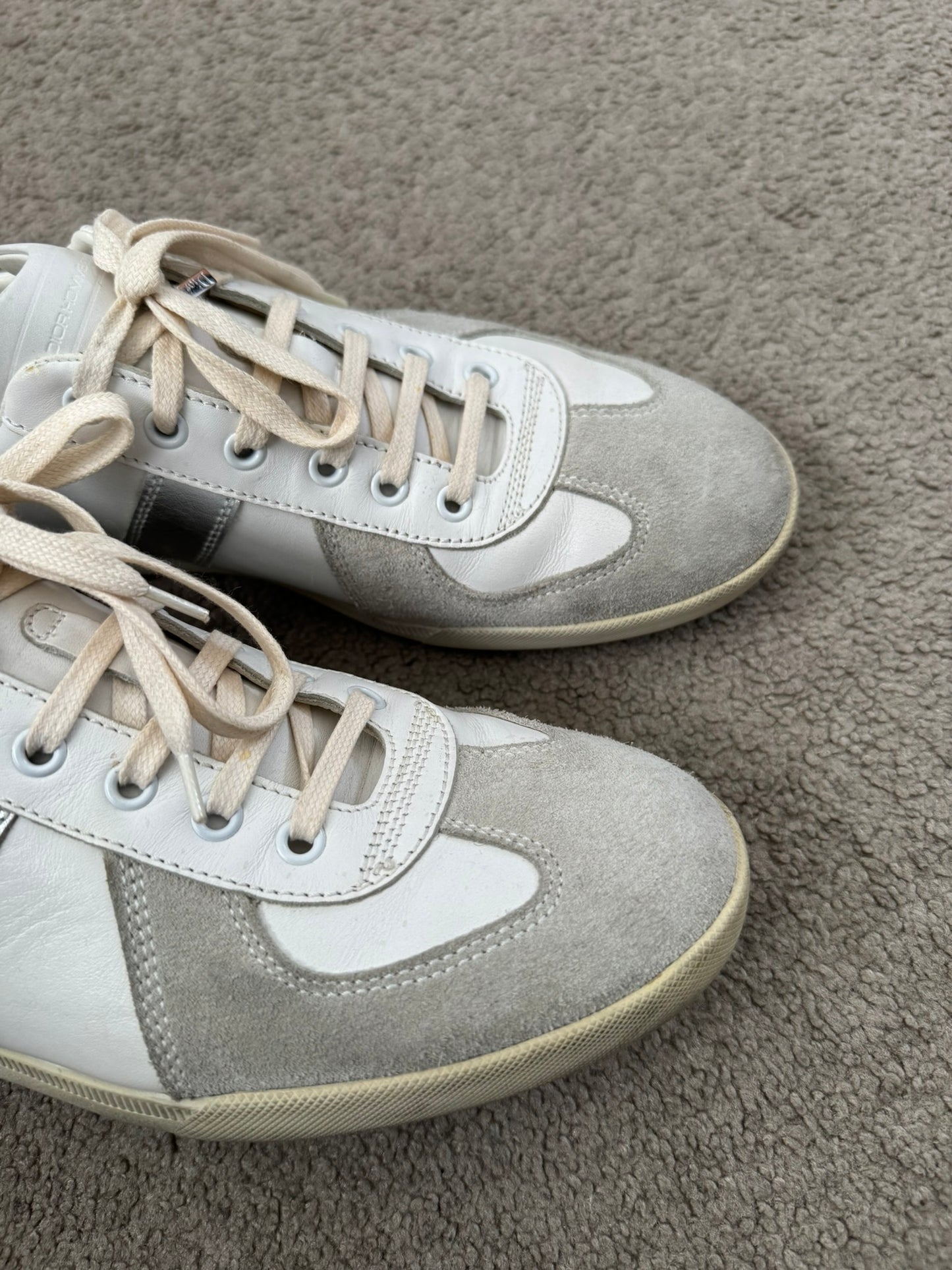 AW07 Dior Homme by Hedi Slimane B01 GAT Low Top Sneakers