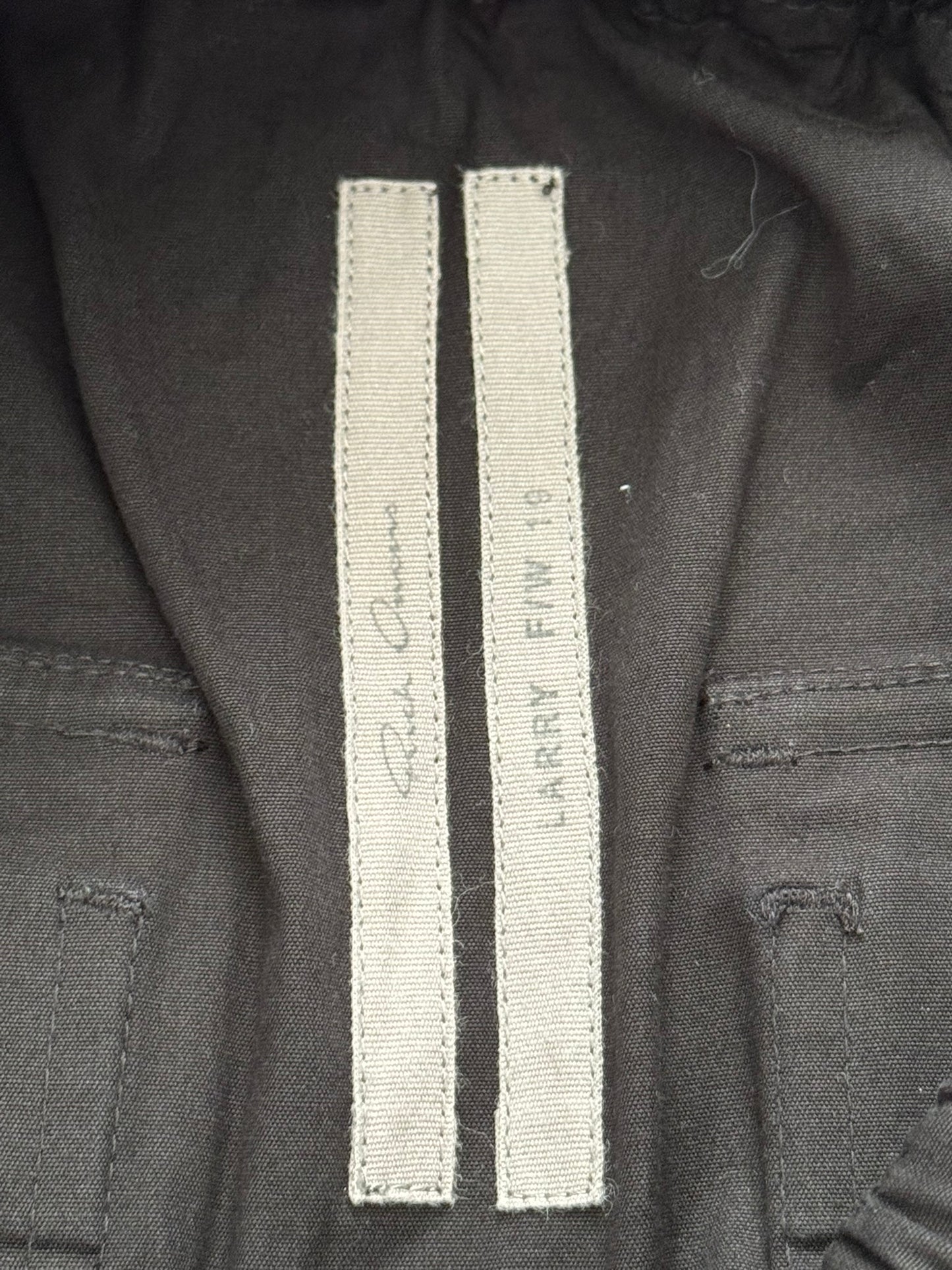 FW19 Rick Owens Mainline "Larry" D Ring Pods Shorts