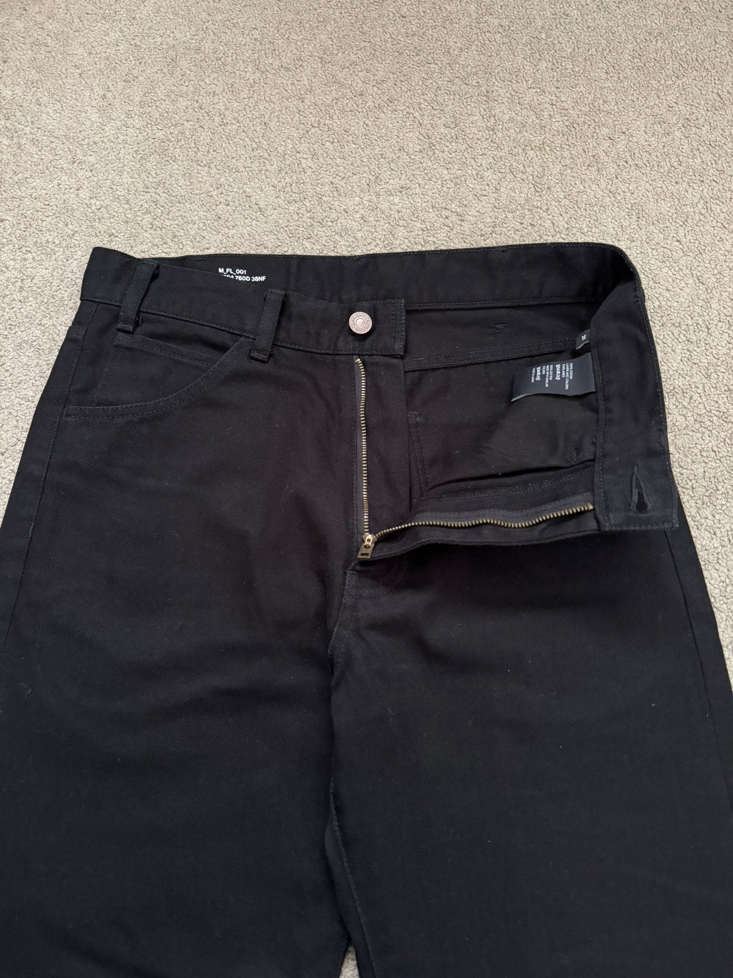 FW20 Celine by Hedi Slimane FL_001 Serge Flared Denim Jeans