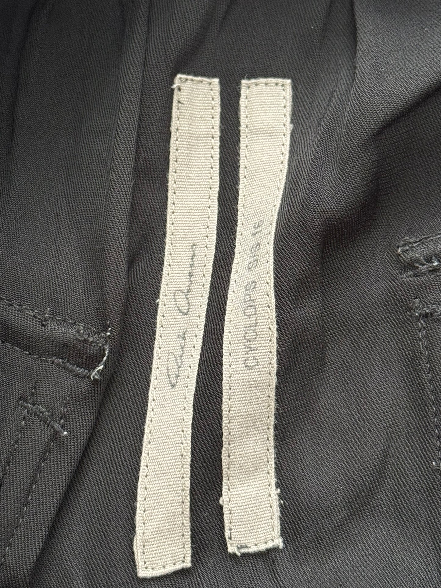 SS16 Rick Owens Mainline "Cyclops" Black Viscose Pods Shorts