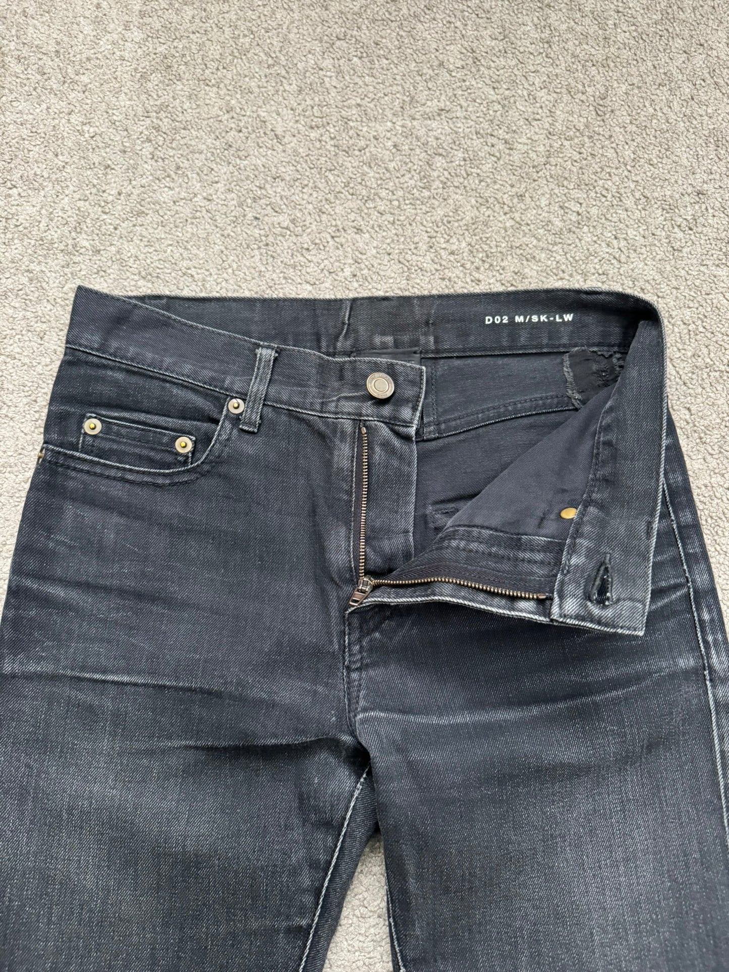 Saint Laurent by Hedi Slimane Black D02 Skinny Denim Jeans