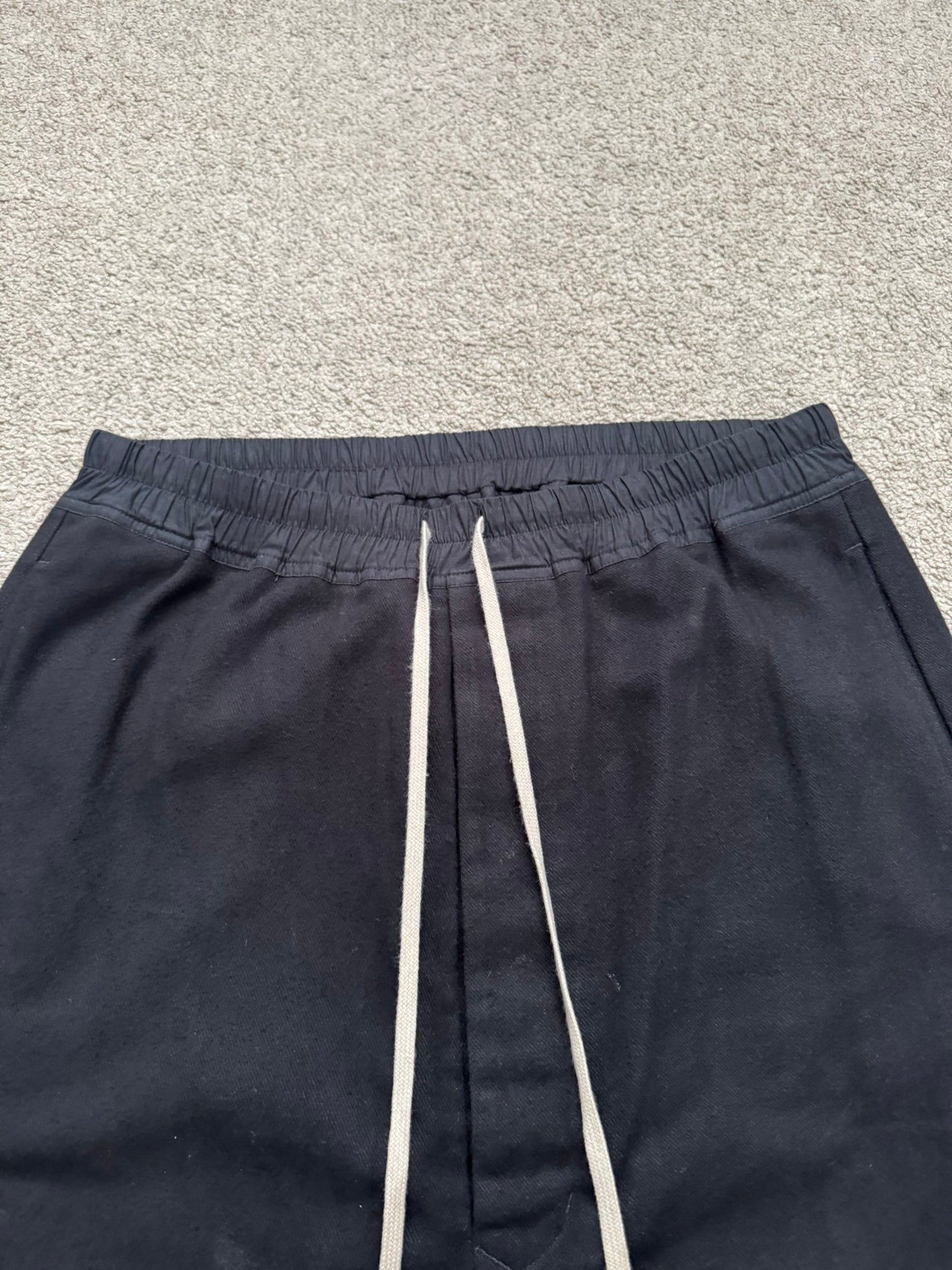 FW19 Rick Owens Mainline "Larry" Cotton Flannel Pods Shorts