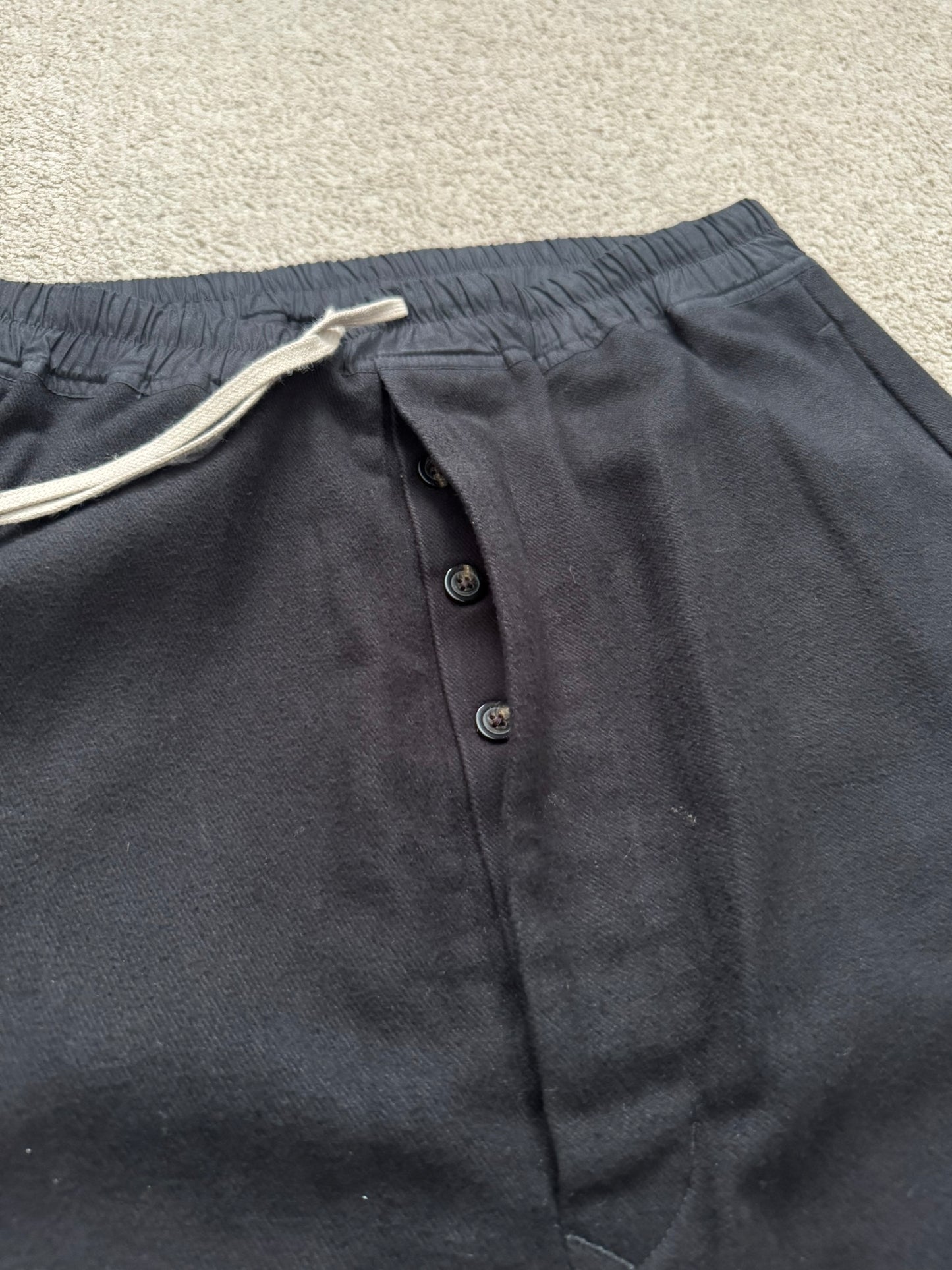 FW19 Rick Owens Mainline "Larry" Cotton Flannel Pods Shorts