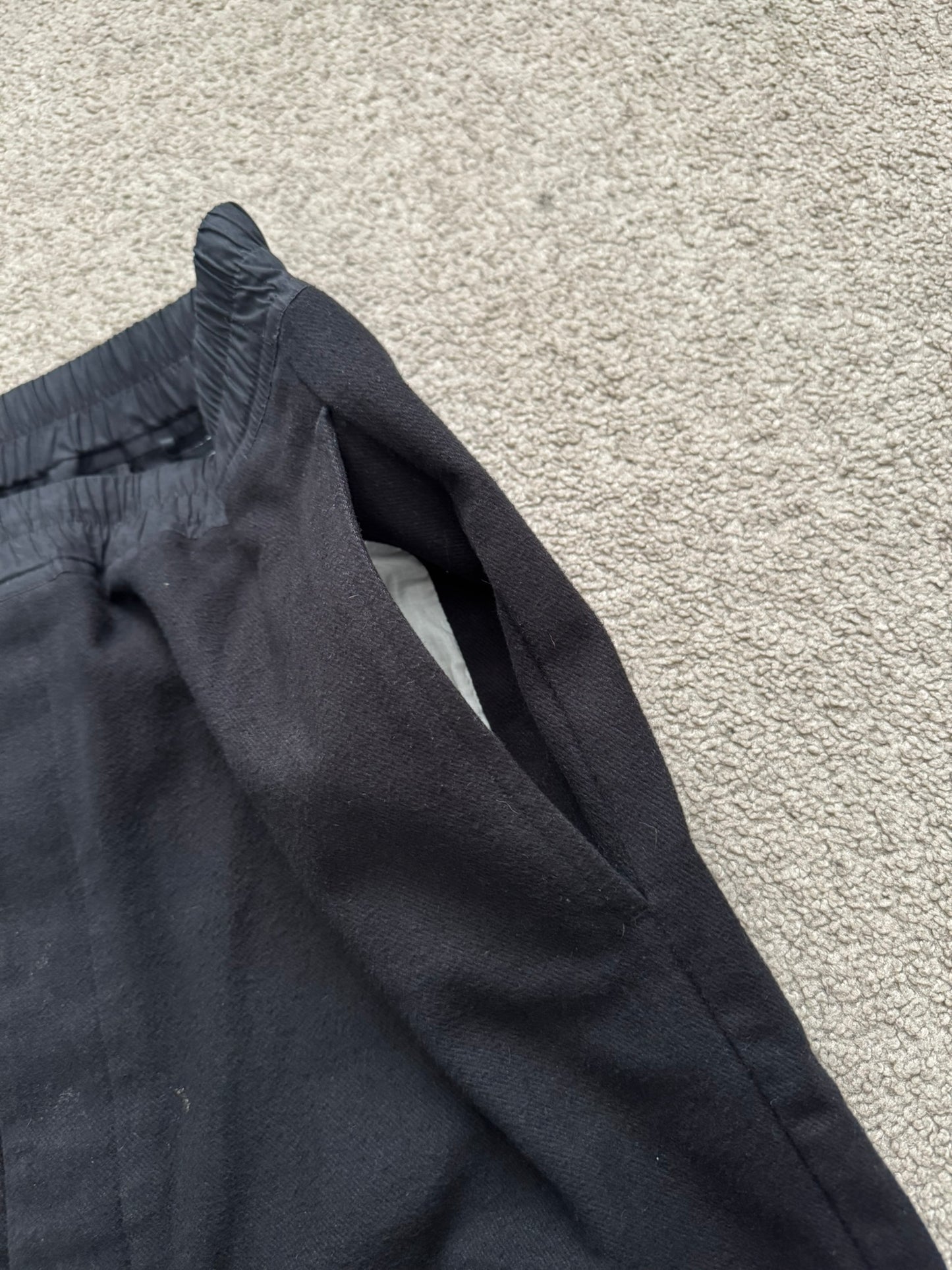 FW19 Rick Owens Mainline "Larry" Cotton Flannel Pods Shorts