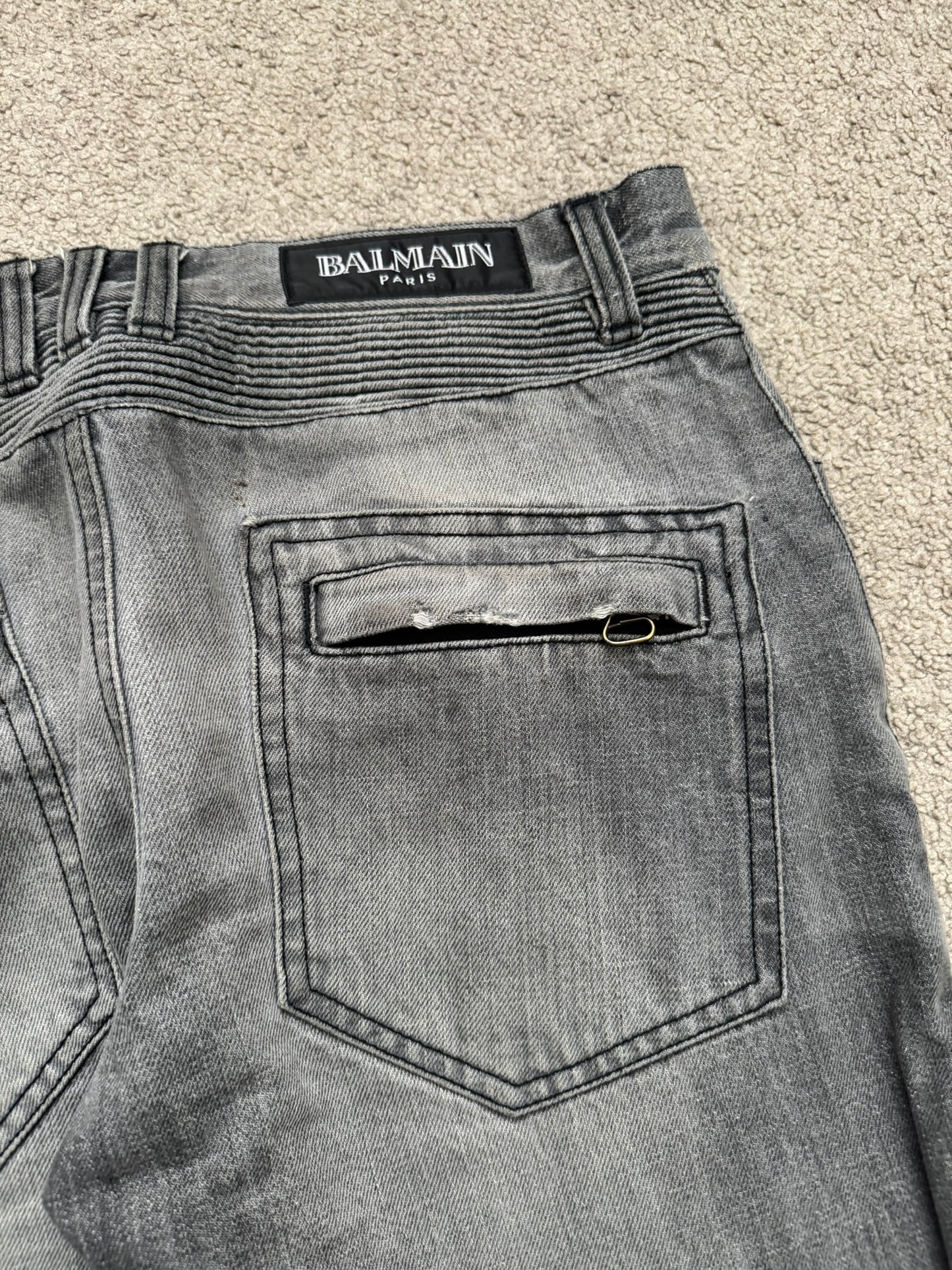 FW10 Balmain by Christophe Decarnin Grey Distressed Zip Biker Denim Jeans