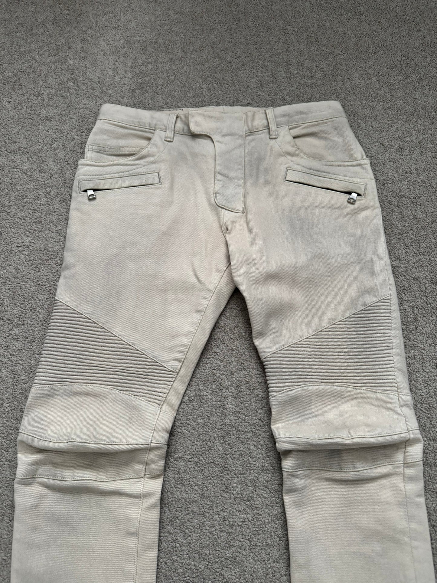 Balmain by Olivier Rousteing Dirty Beige Zip Biker Denim Jeans