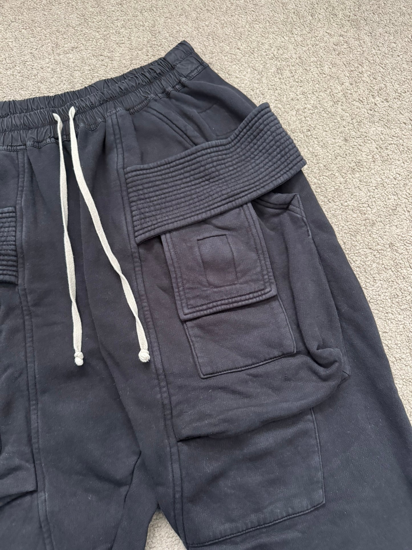 FW20 Rick Owens DRKSHDW Cropped Felpa Creatch Cargo Pants