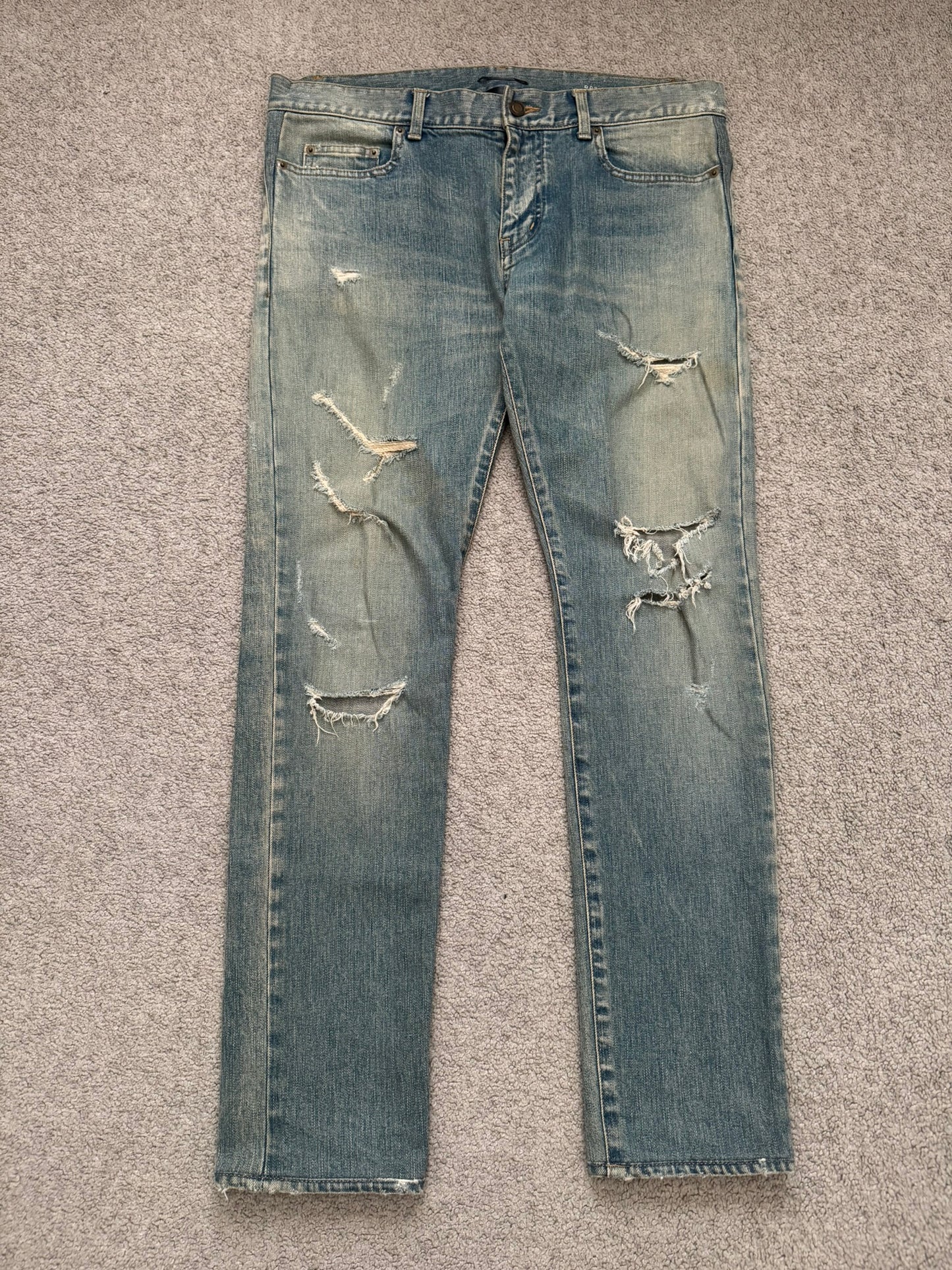 FW16 Saint Laurent by Hedi Slimane Crash Distressed D02 Denim Jeans