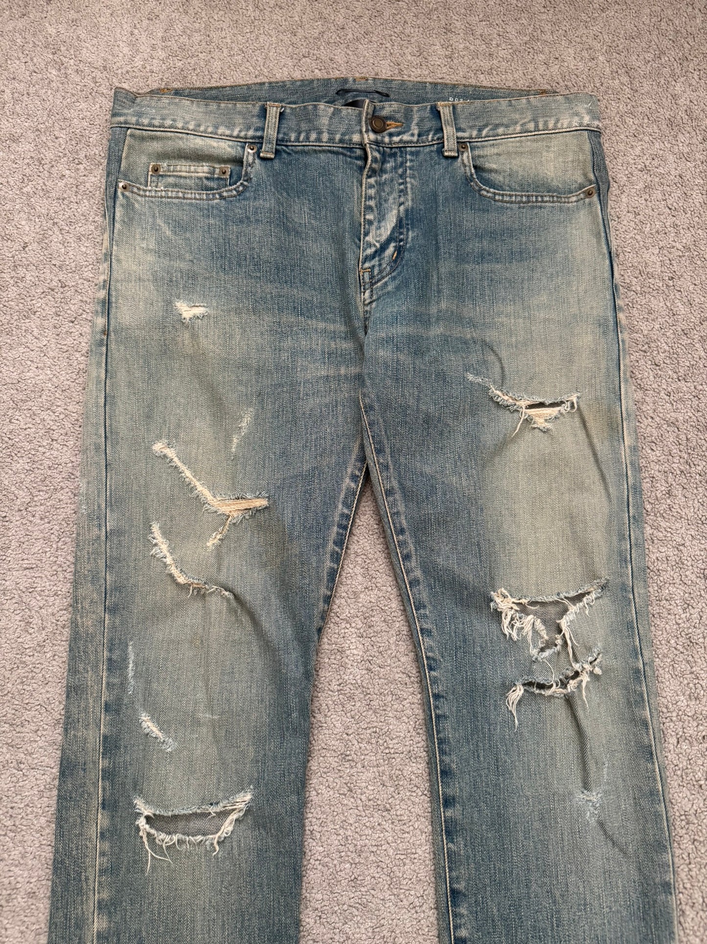 FW16 Saint Laurent by Hedi Slimane Crash Distressed D02 Denim Jeans