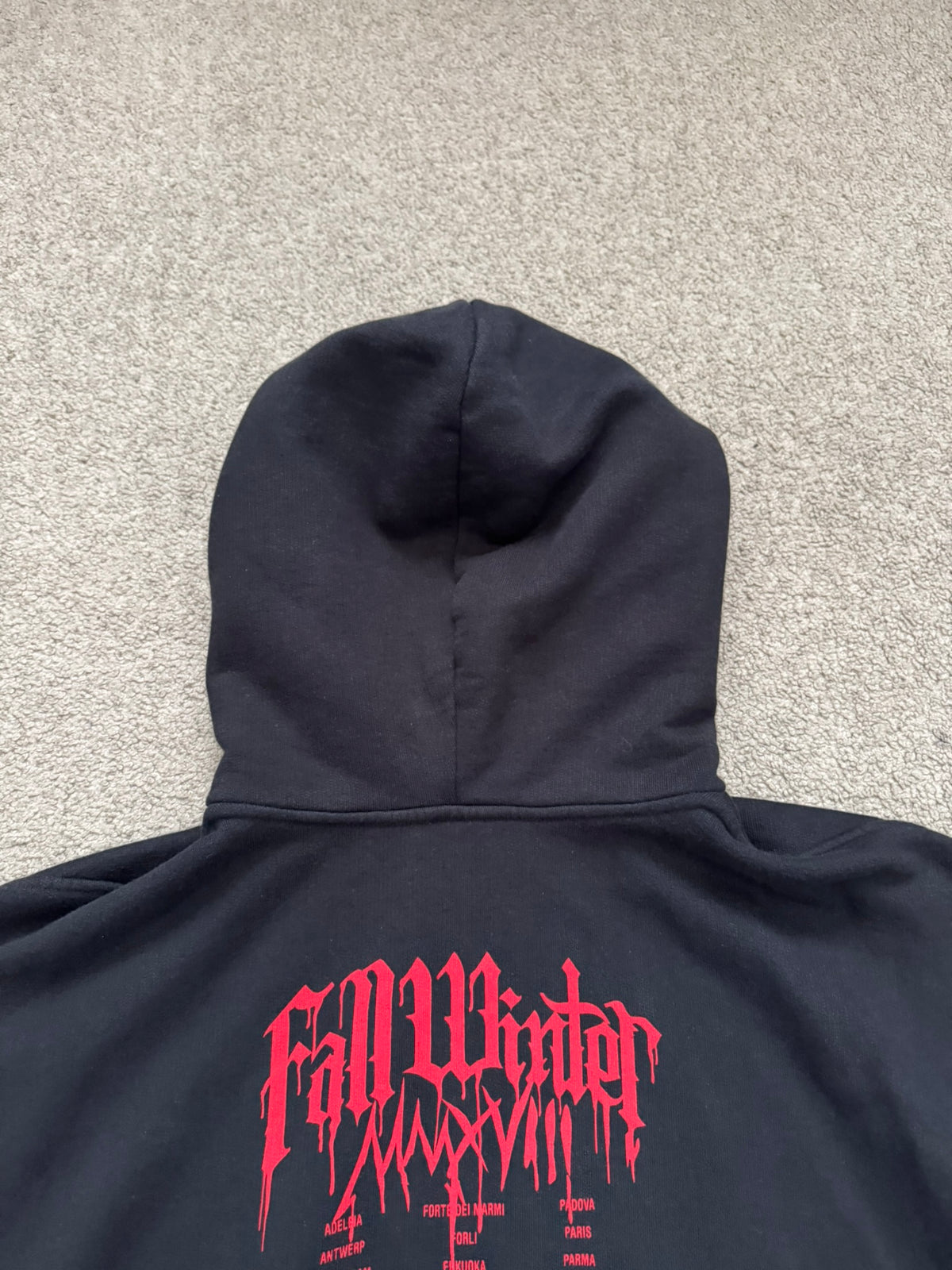 FW18 Vetements by Demna "Metal Tour" Oversized Hoodie