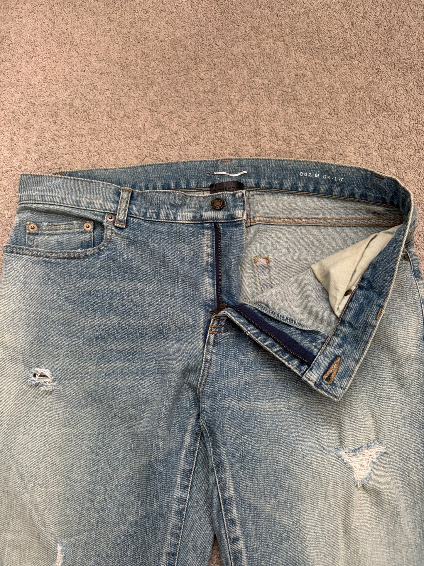 FW17 Saint Laurent Paris Crash Distressed D02 Denim Jeans