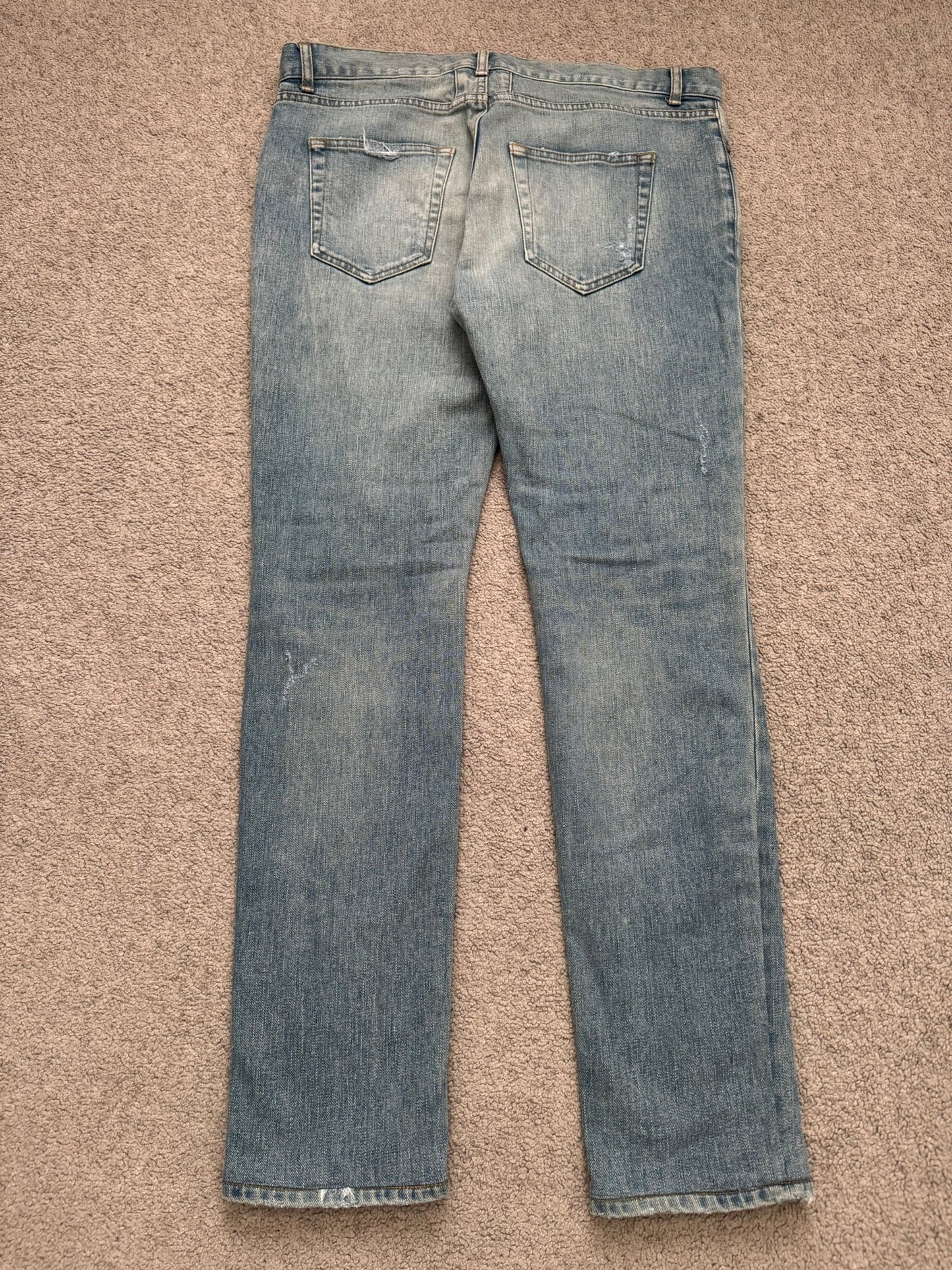 FW17 Saint Laurent Paris Crash Distressed D02 Denim Jeans