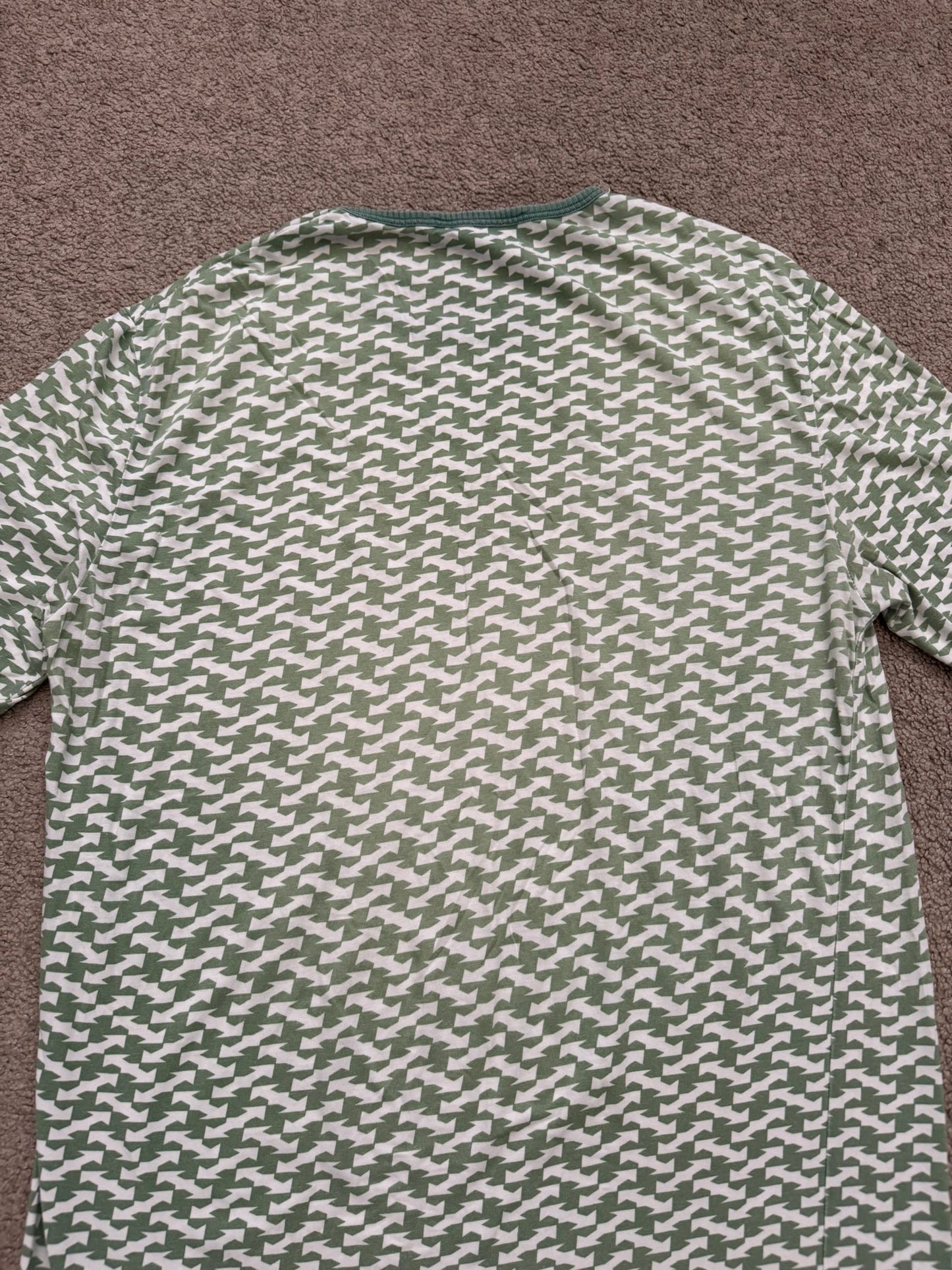SS04 Raf Simons "May the Circle Be Unbroken" Arrow Print T Shirt