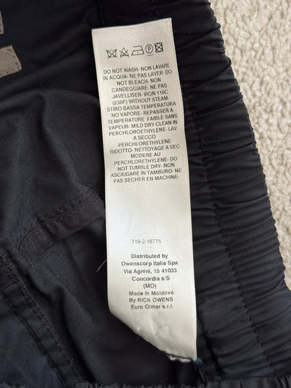 SS21 Rick Owens DRKSHDW Black Cotton Nylon Pods Shorts