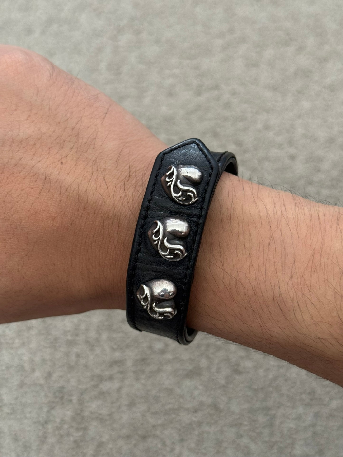 Chrome Hearts 3 Silver Vine Heart Snap Button Black Leather Bracelet