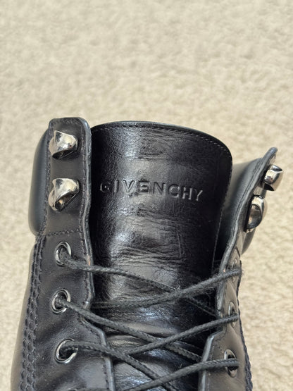 FW23 Givenchy "Timberland" Black Leather Ankle Work Boots