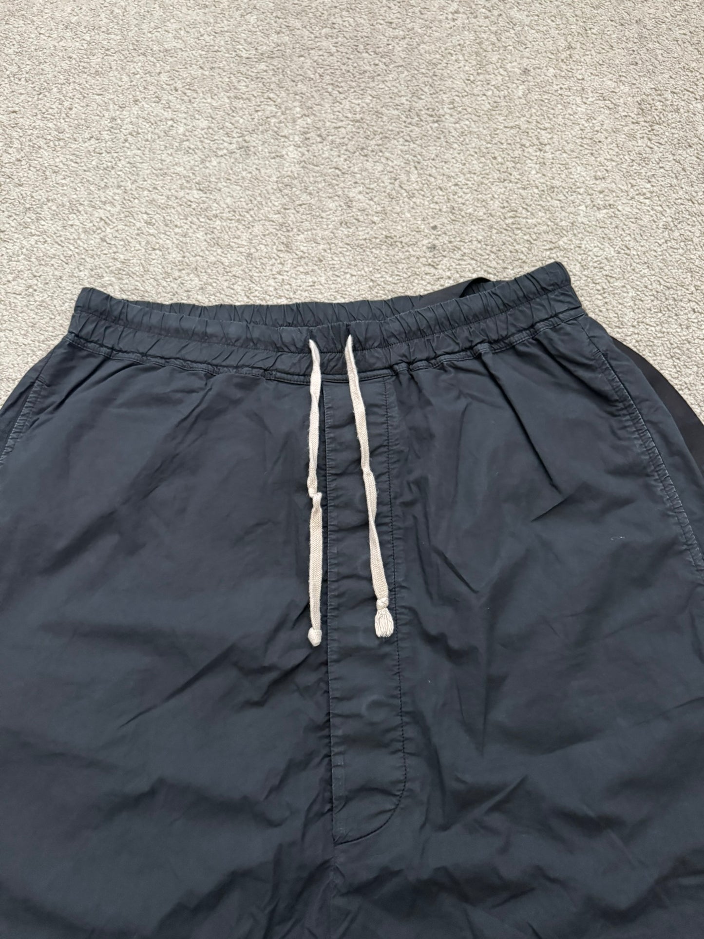 SS11 Rick Owens DRKSHDW Black Cotton Poplin Pods Shorts