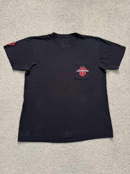 Chrome Hearts Red Vine Dagger Scroll Logo Pocket T Shirt