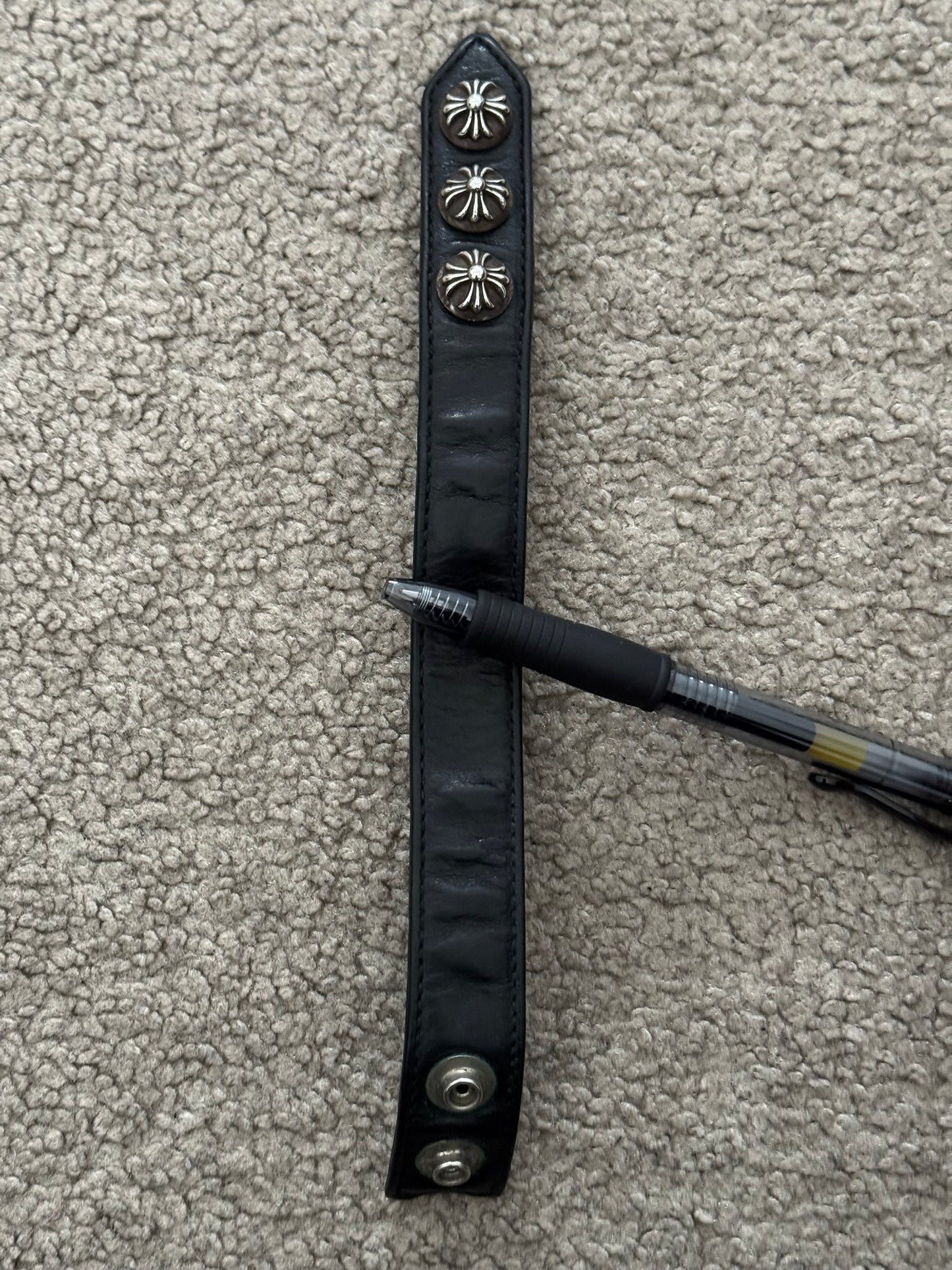 Chrome Hearts 3 Silver Cross Snap Button Black Leather Bracelet