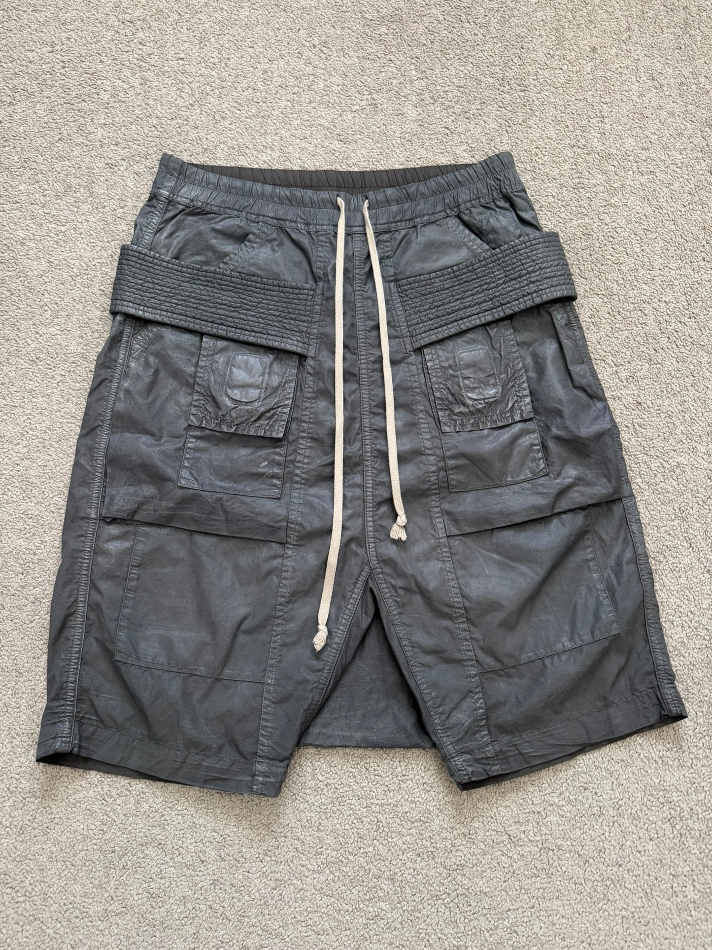 SS15 Rick Owens DRKSHDW Dark Dust Waxed Creatch Cargo Pods Shorts
