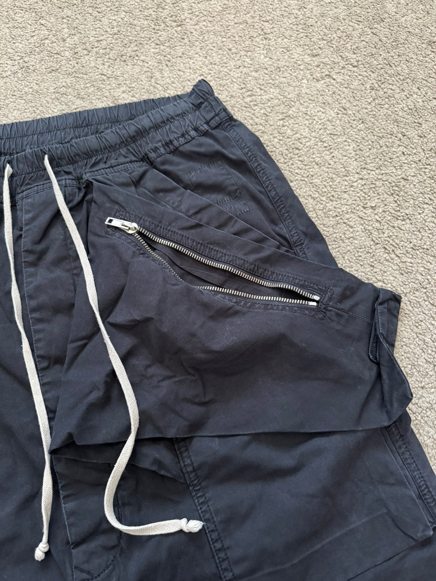 FW15 Rick Owens DRKSHDW Black Memphis Cargo Pods Shorts