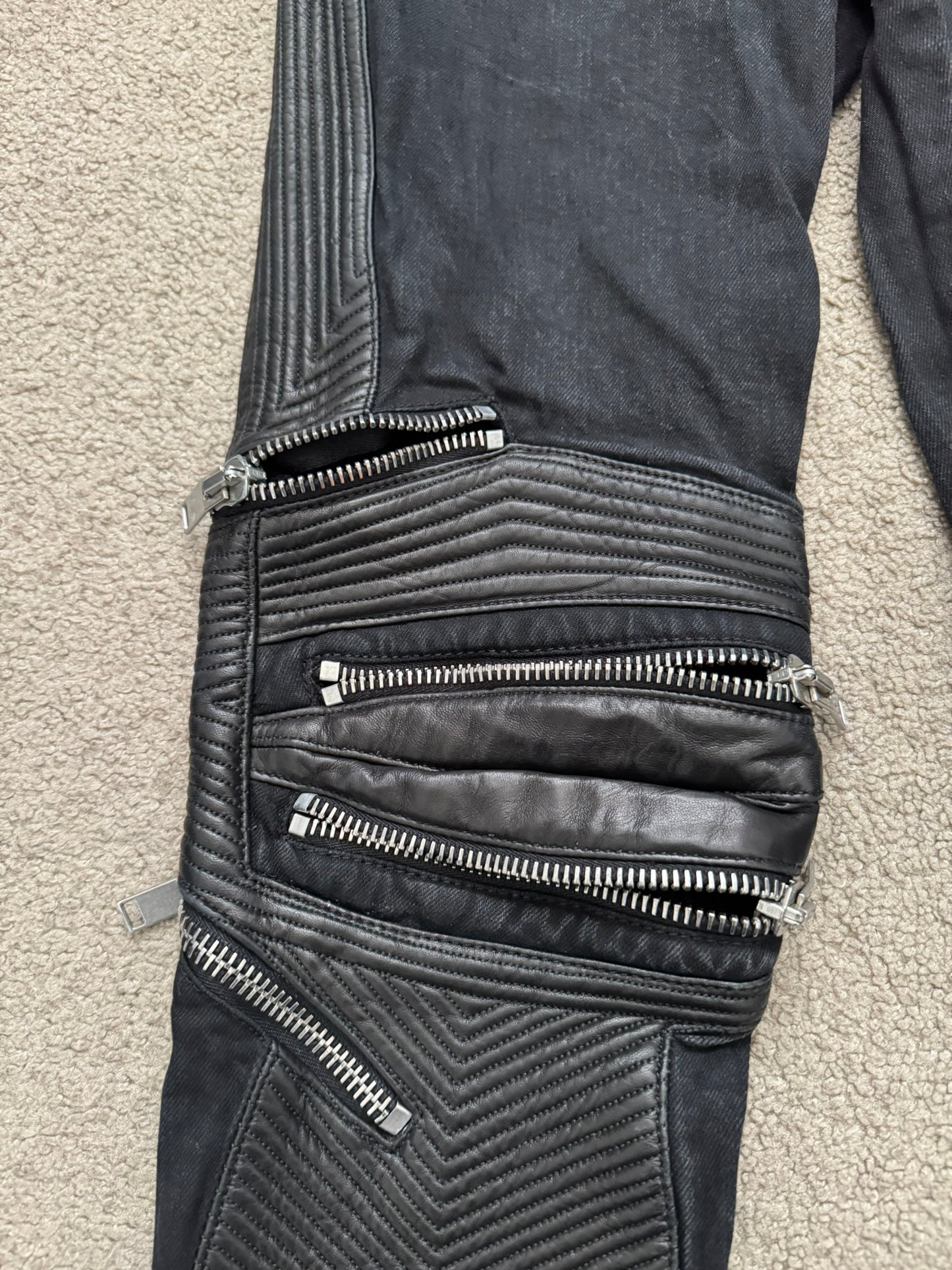 FW13 Saint Laurent by Hedi Slimane Biker Zip Knee D04 Denim Jeans