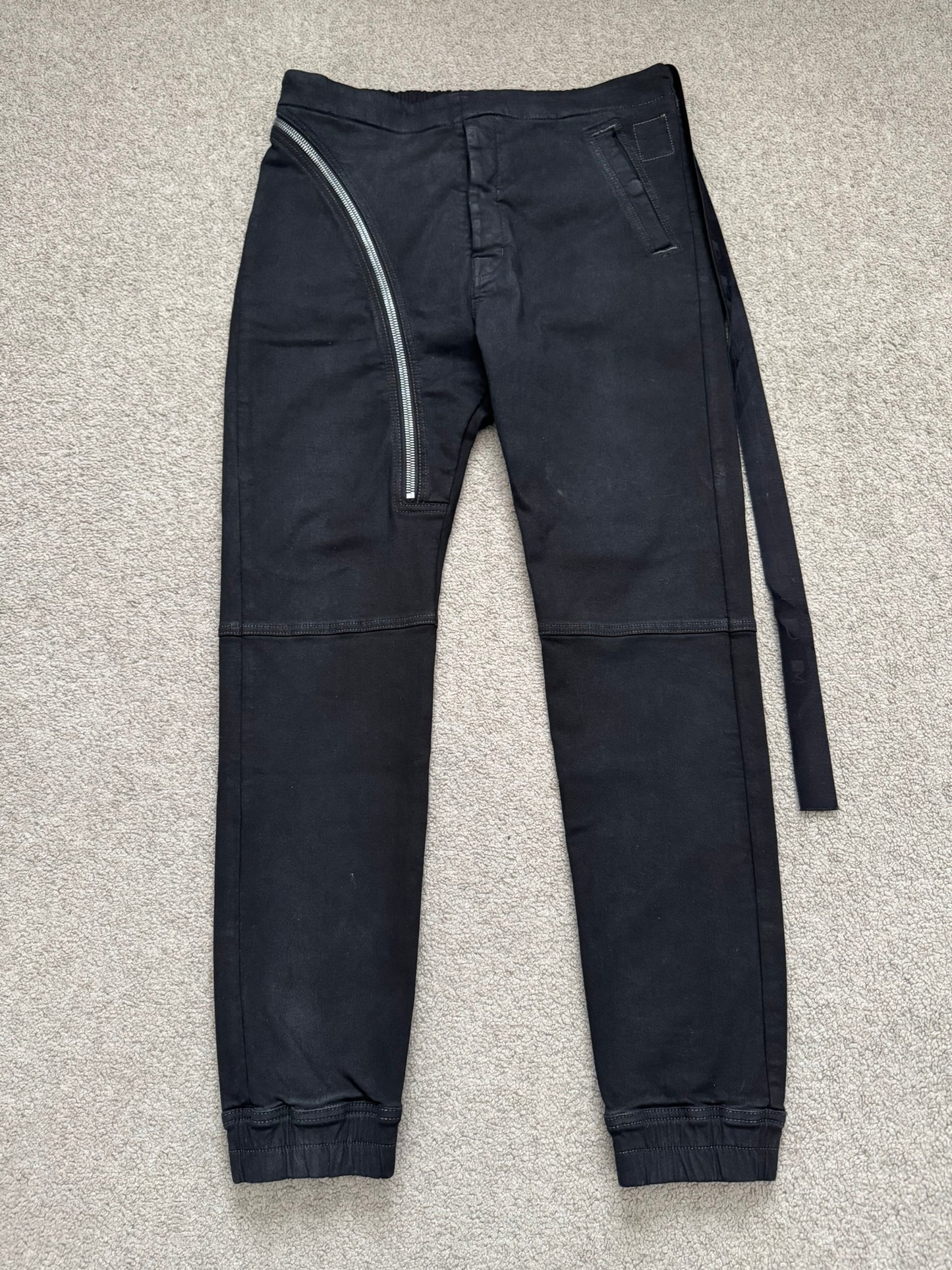 FW23 Rick Owens DRKSHDW Black Waxed Aircut Jogger Denim Jeans
