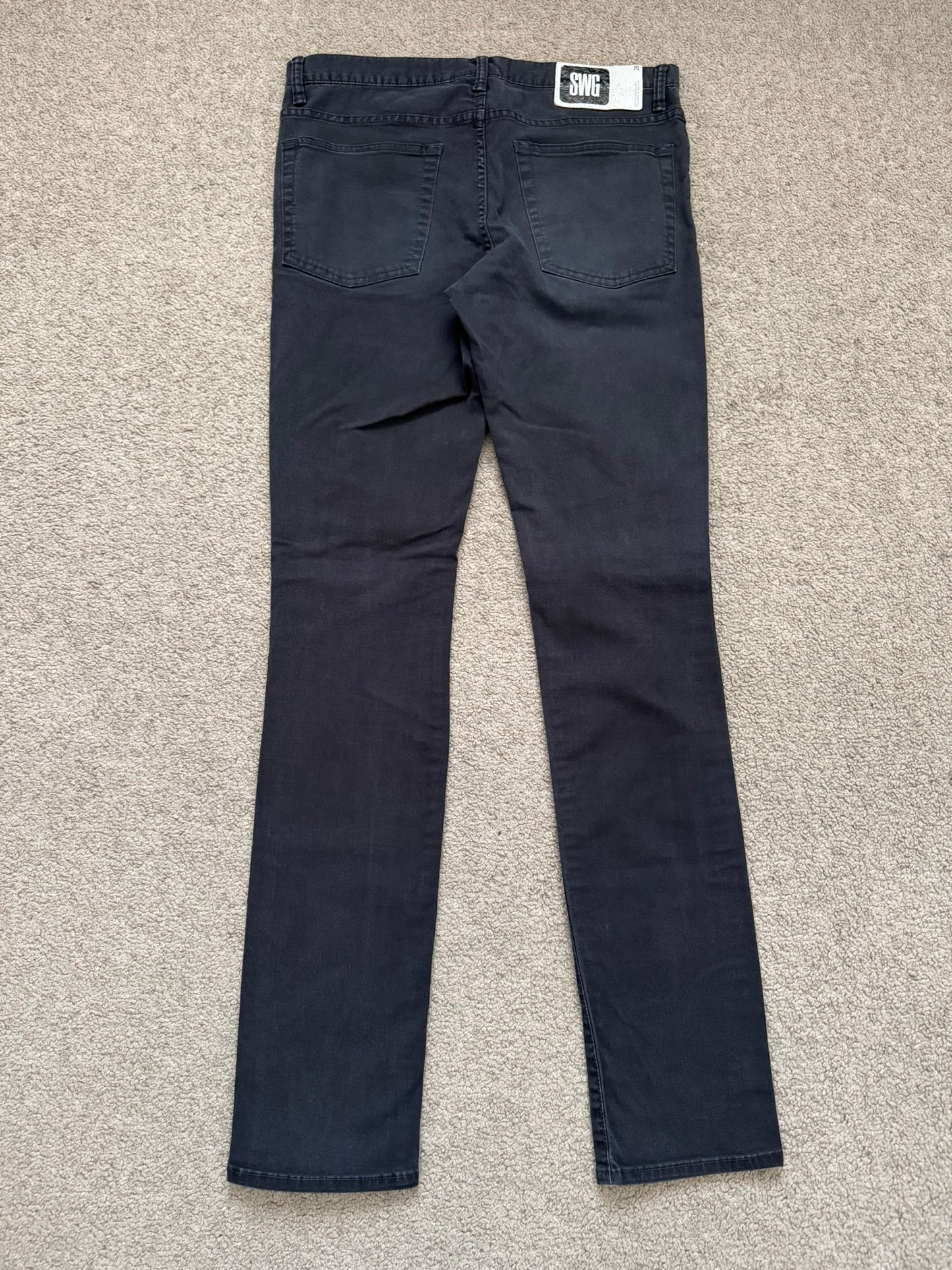 Swagger Knee Slit Skinny Black Denim Jeans