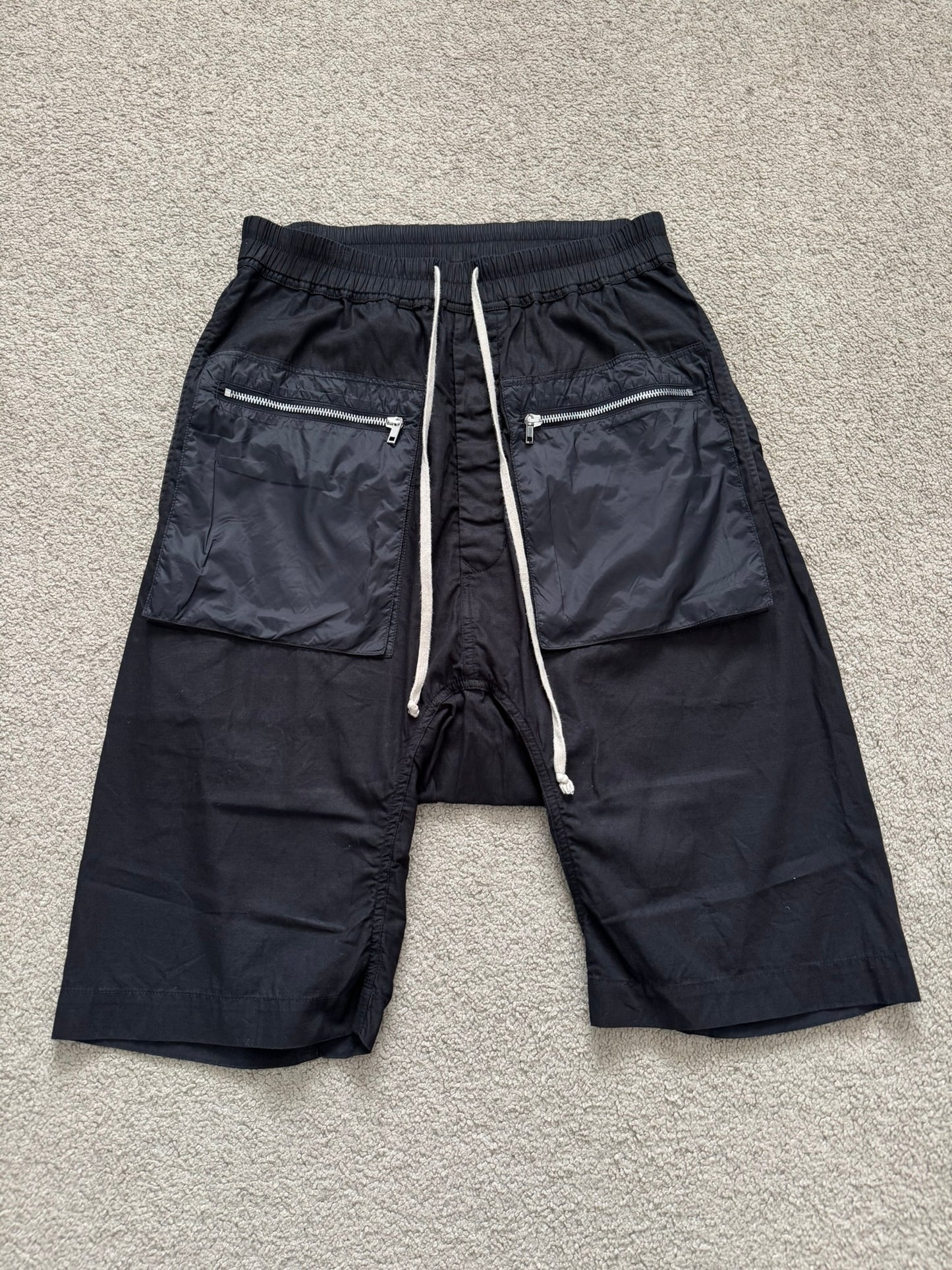 SS20 Rick Owens DRKSHDW Zip Cargo Pocket Pods Shorts