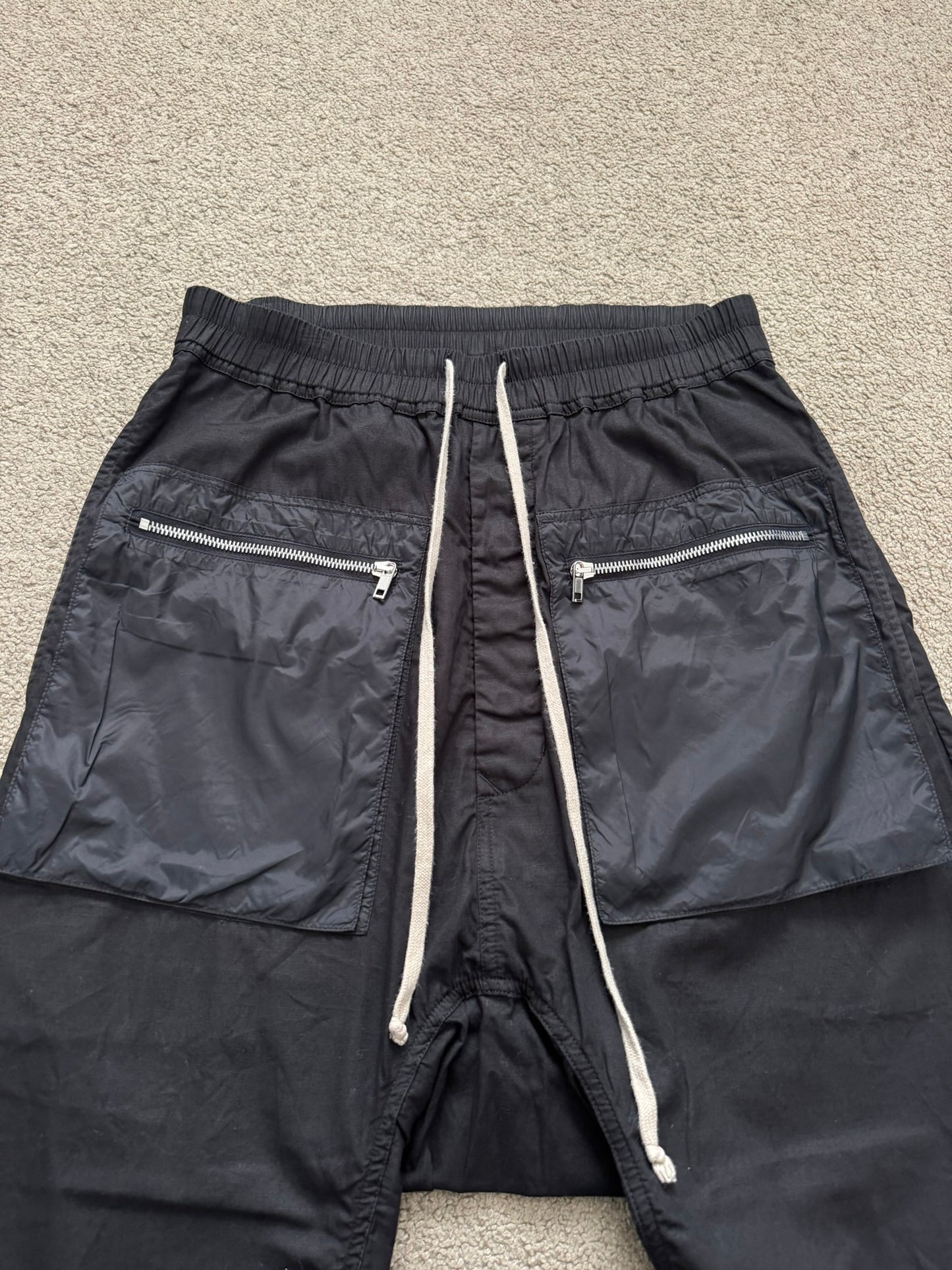 SS20 Rick Owens DRKSHDW Zip Cargo Pocket Pods Shorts