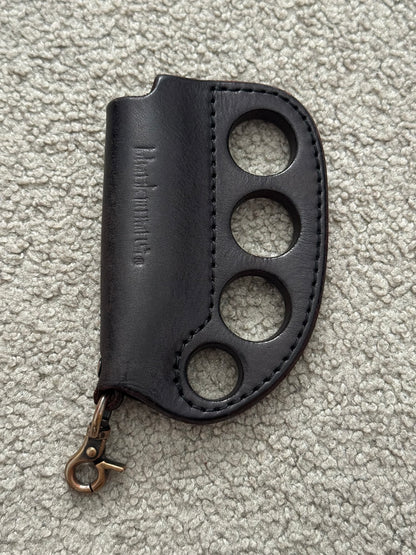 Blackmeans Black Leather Brass Knuckle Lighter Case