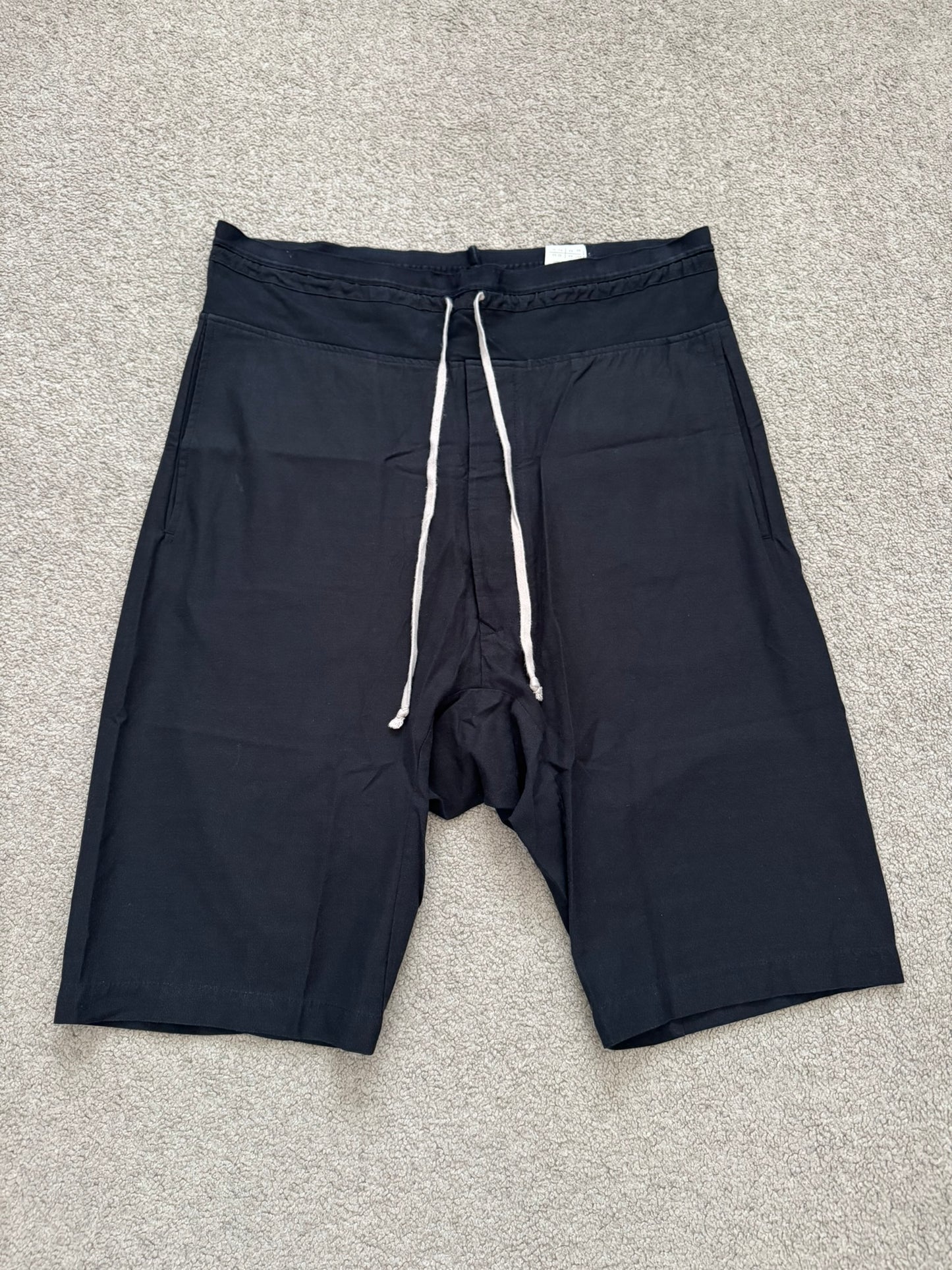 SS09 Rick Owens Mainline "Strutter" Coated Cotton Pods Short