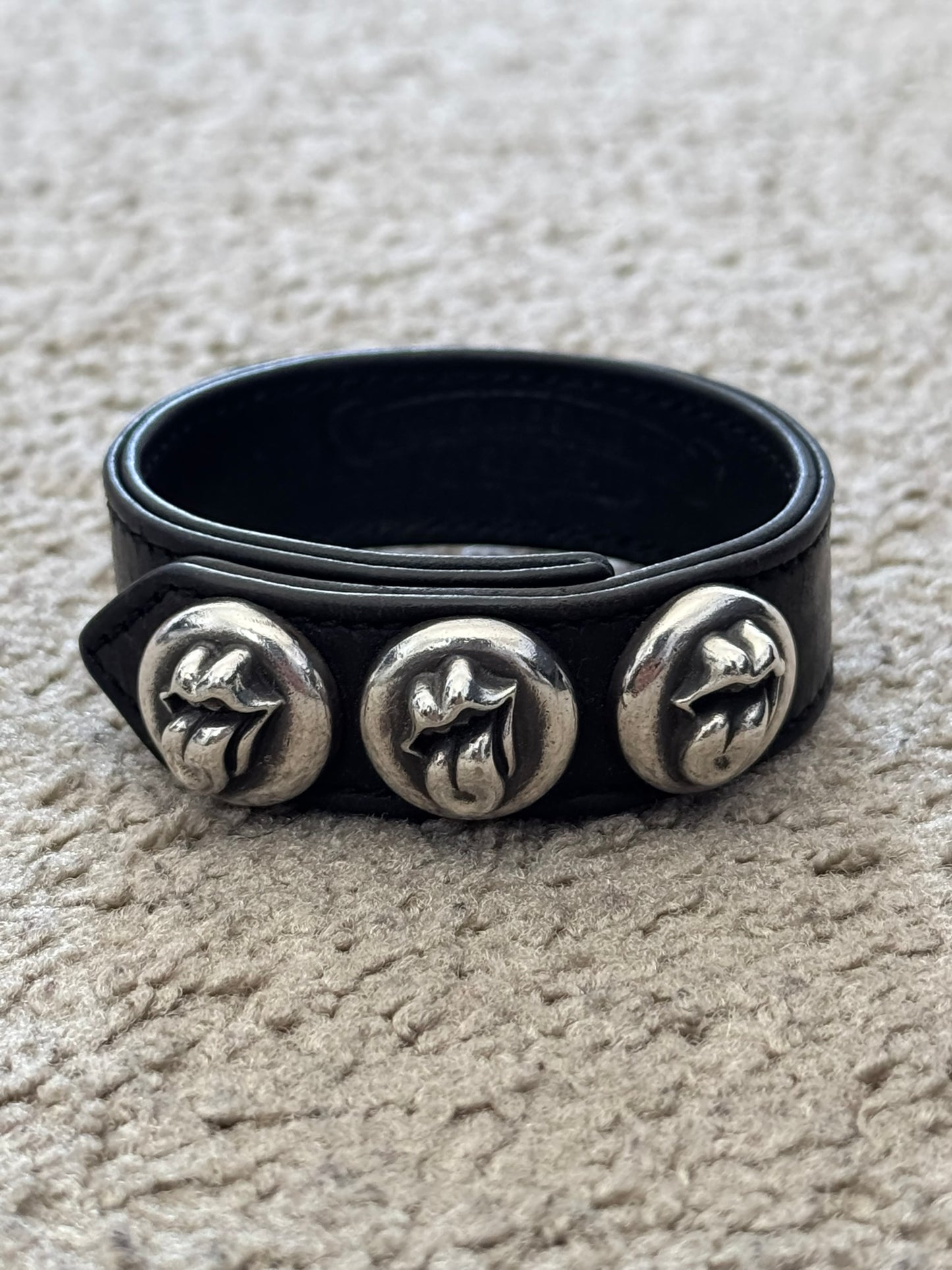 Chrome Hearts 3 Silver Rolling Stone Snap Button Black Leather Bracelet