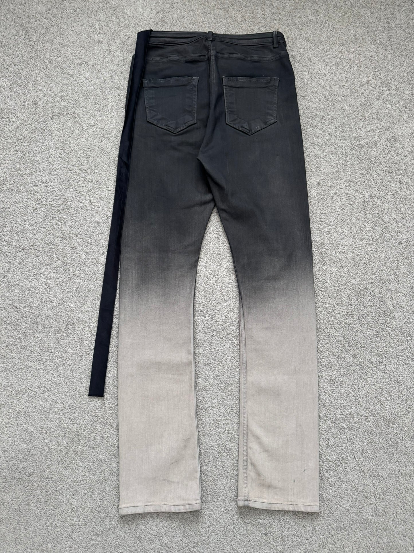 FW23 Rick Owens DRKSHDW Pearl Degrade Detroit Cut Denim Jeans