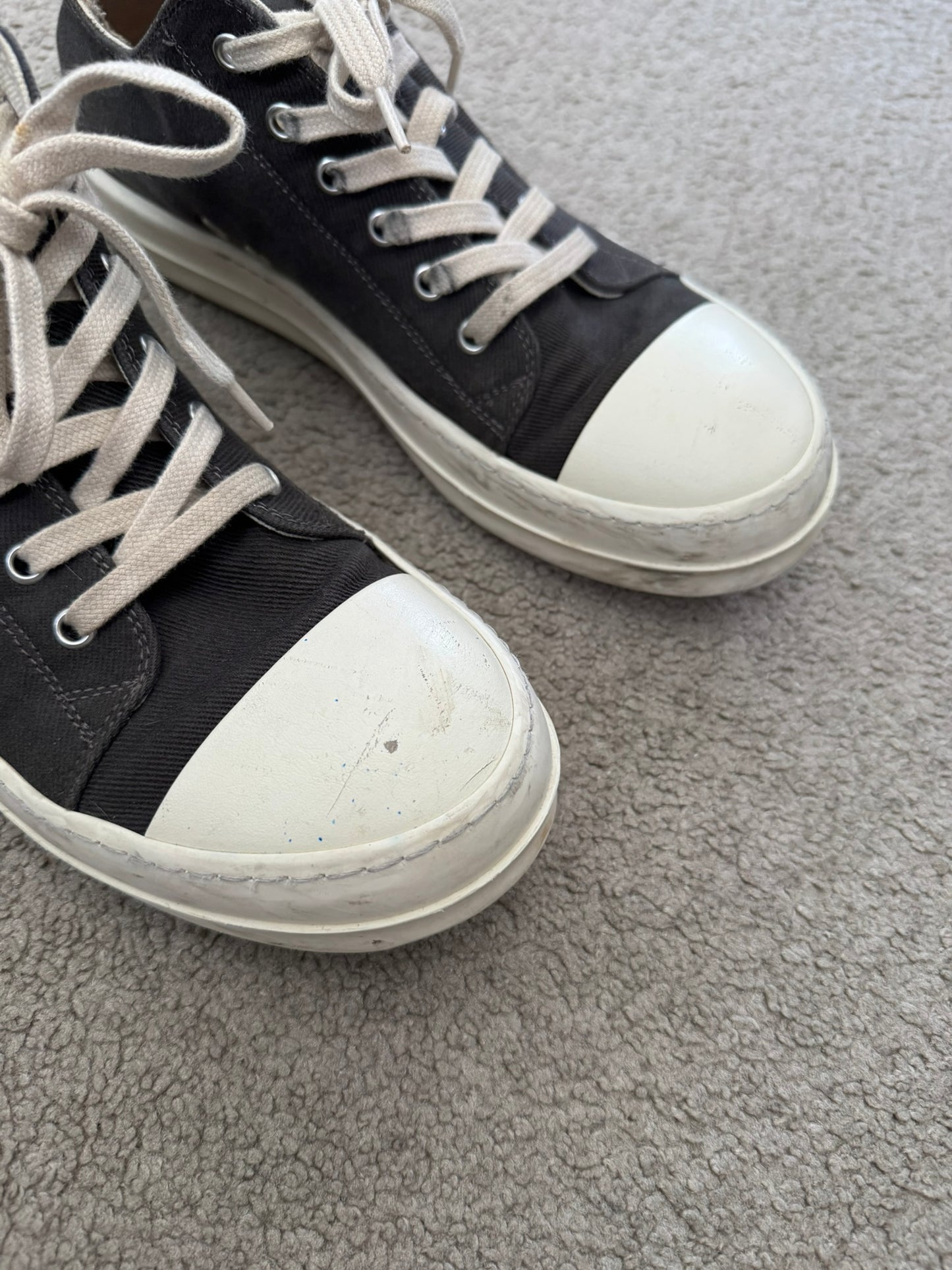SS23 Rick Owens DRKSHDW Dark Dust Low Top Ramones Sneakers