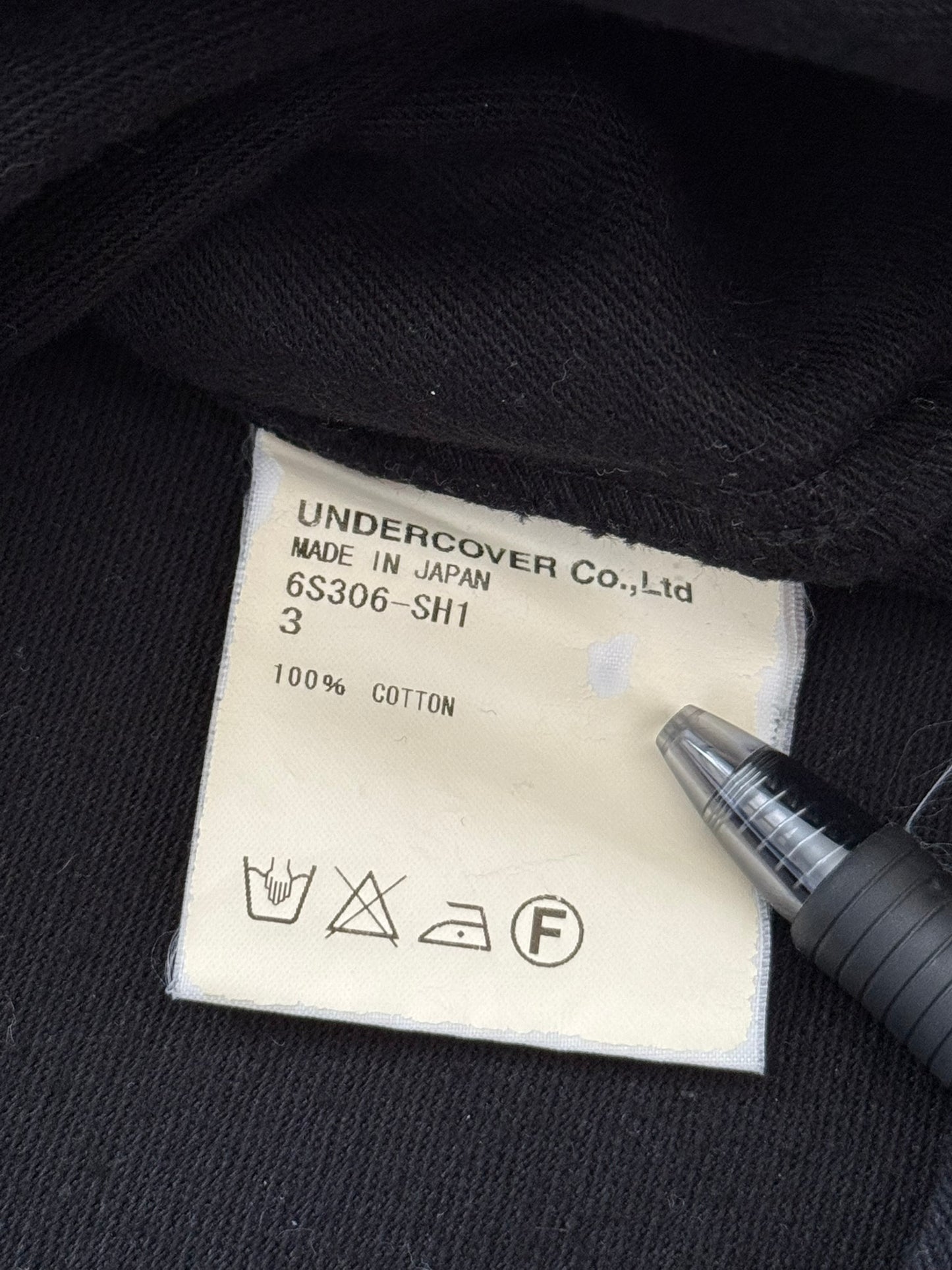 SS06 Undercover "Chuut/T" Music Wave Klaus Military Patch Shirt