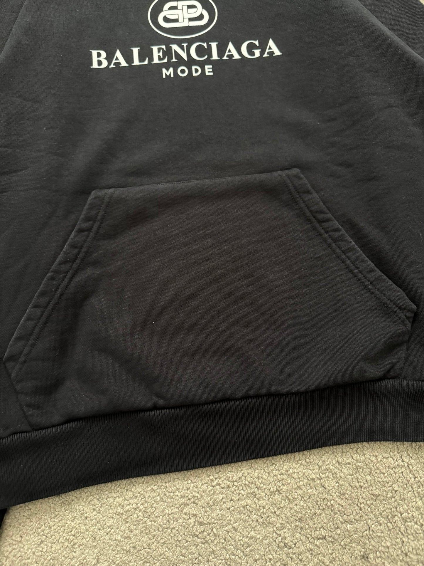 SS20 Balenciaga "Mode" Black Raglan Pullover Hoodie