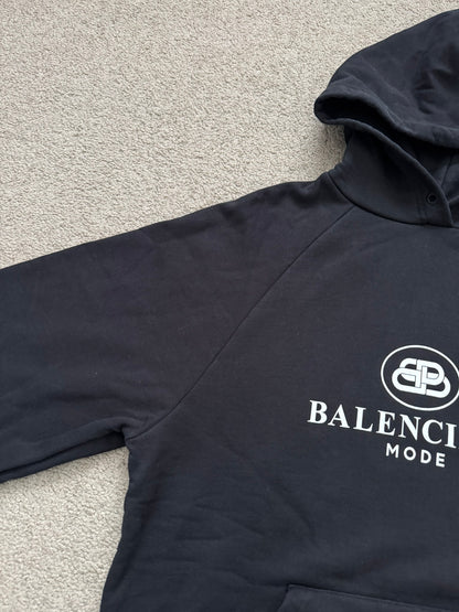 SS20 Balenciaga "Mode" Black Raglan Pullover Hoodie