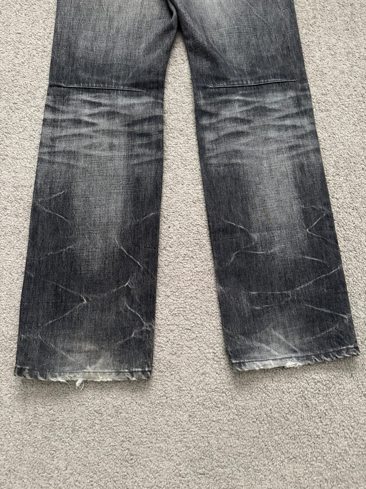 AW07 Number (N)ine Front Pocket Crying Heart Pain Denim Jeans