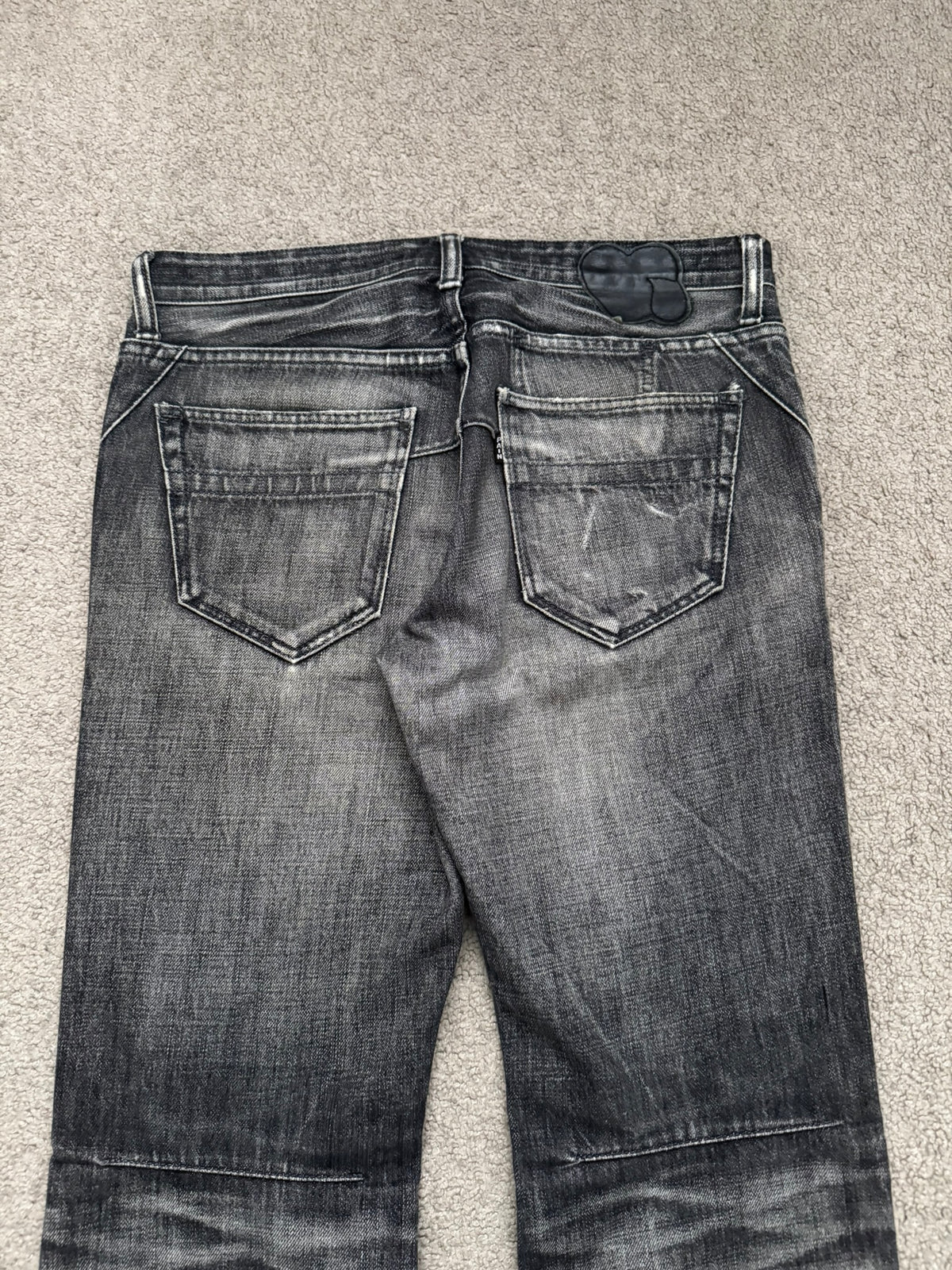 AW07 Number (N)ine Front Pocket Crying Heart Pain Denim Jeans