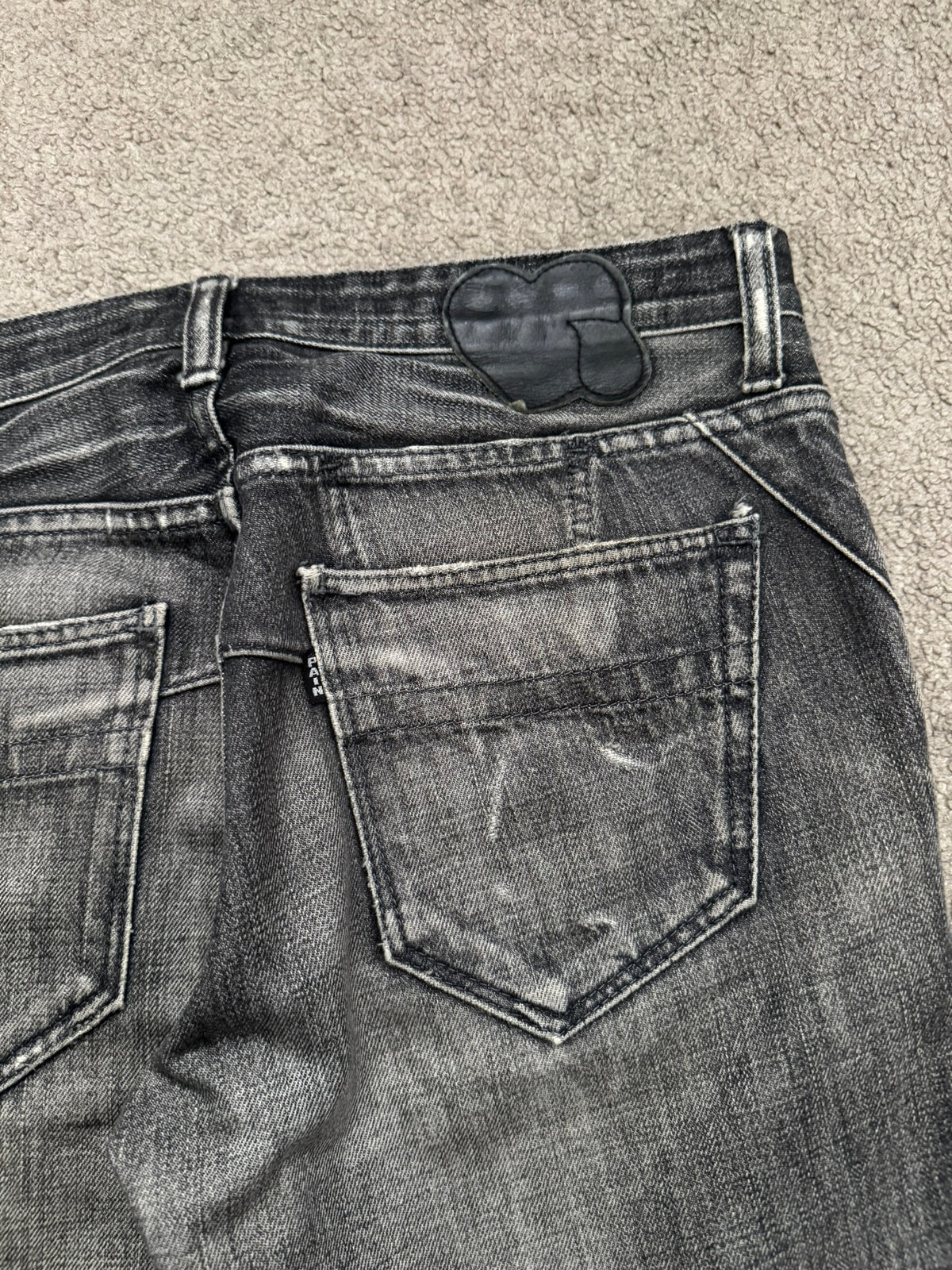 AW07 Number (N)ine Front Pocket Crying Heart Pain Denim Jeans