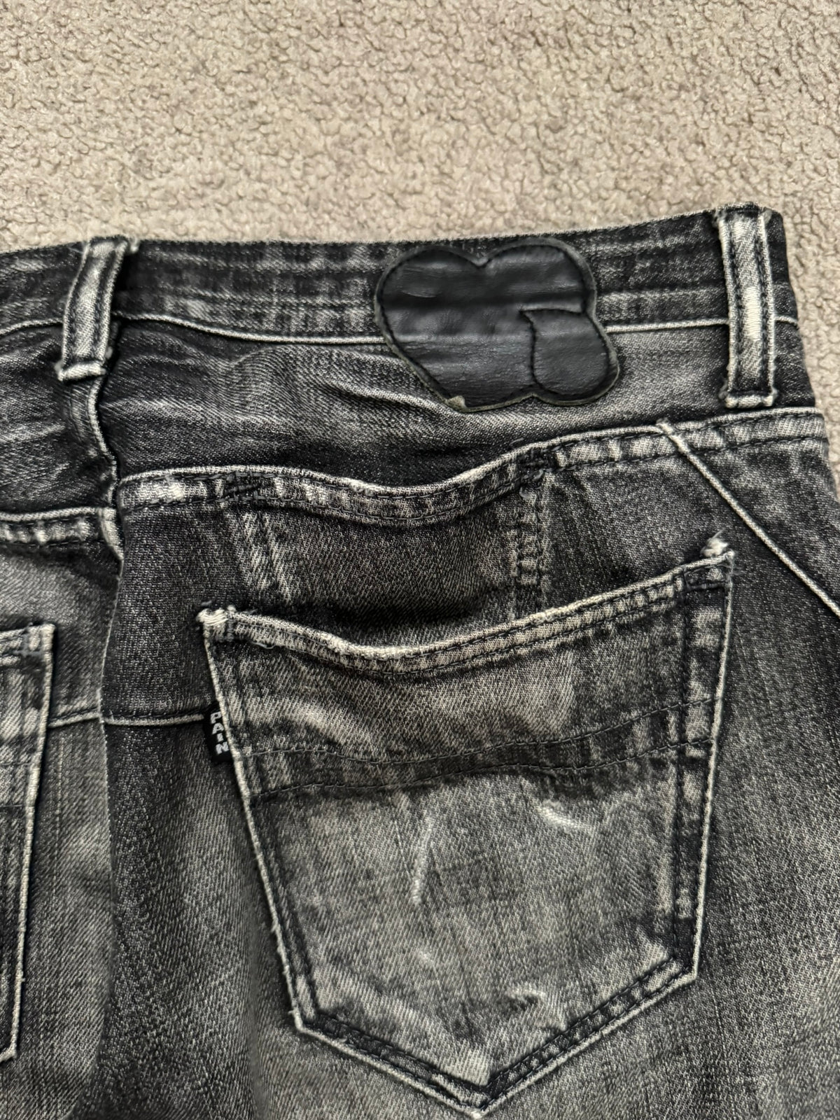 AW07 Number (N)ine Front Pocket Crying Heart Pain Denim Jeans