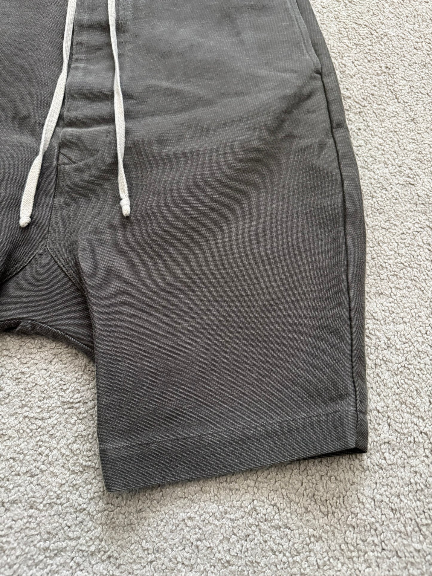 FW15 Rick Owens Runway "Sphinx" Dark Dust Woven Pods Shorts