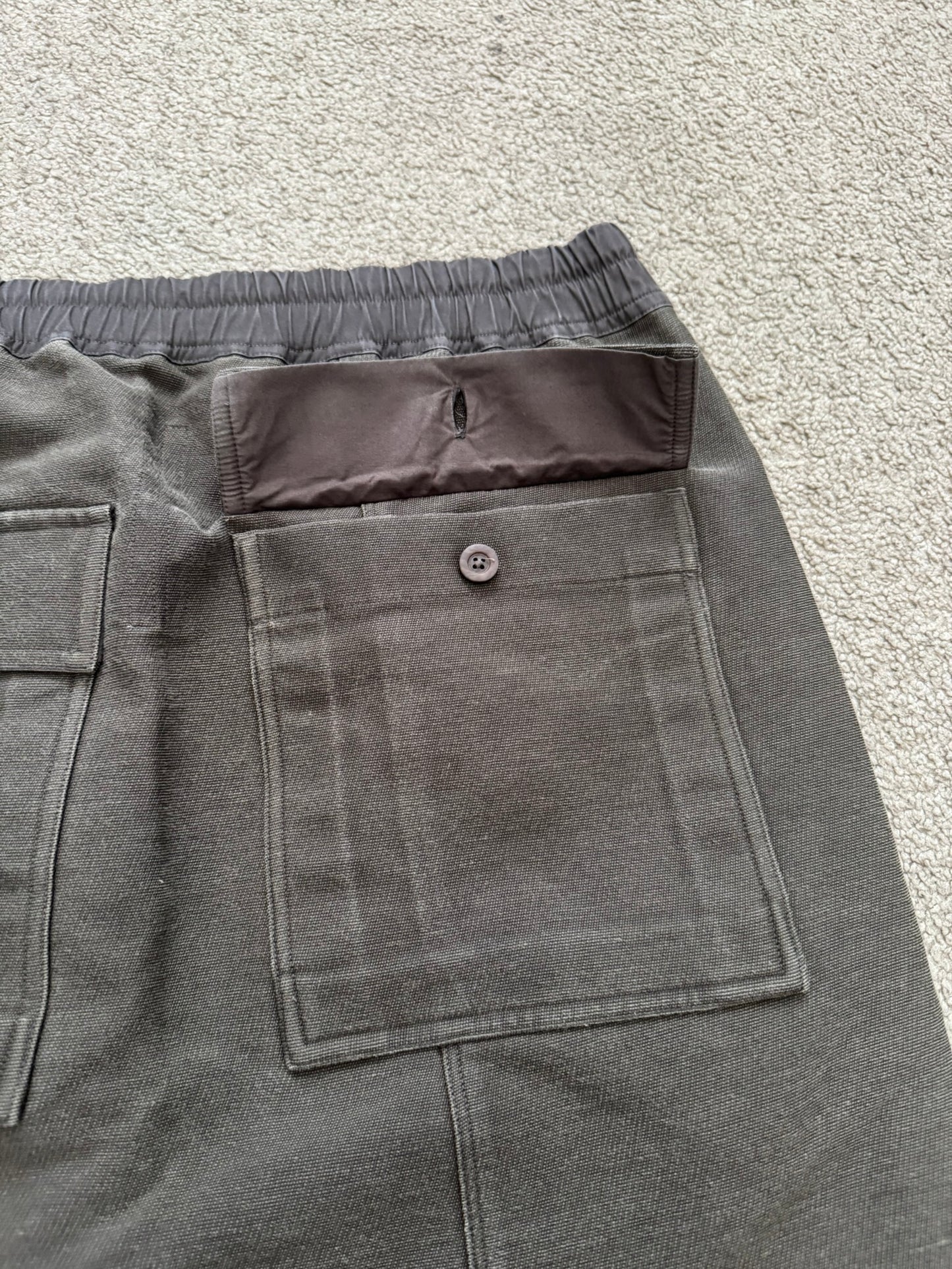 FW15 Rick Owens Runway "Sphinx" Dark Dust Woven Pods Shorts